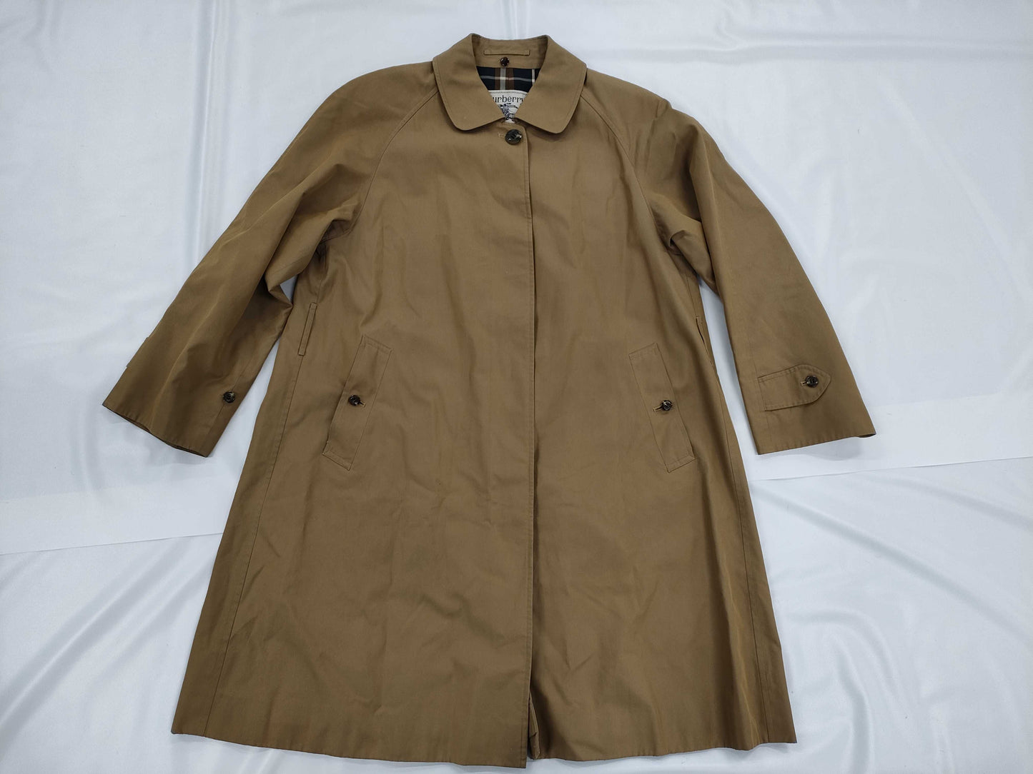 BURBERRY Nova Check Coat Coat