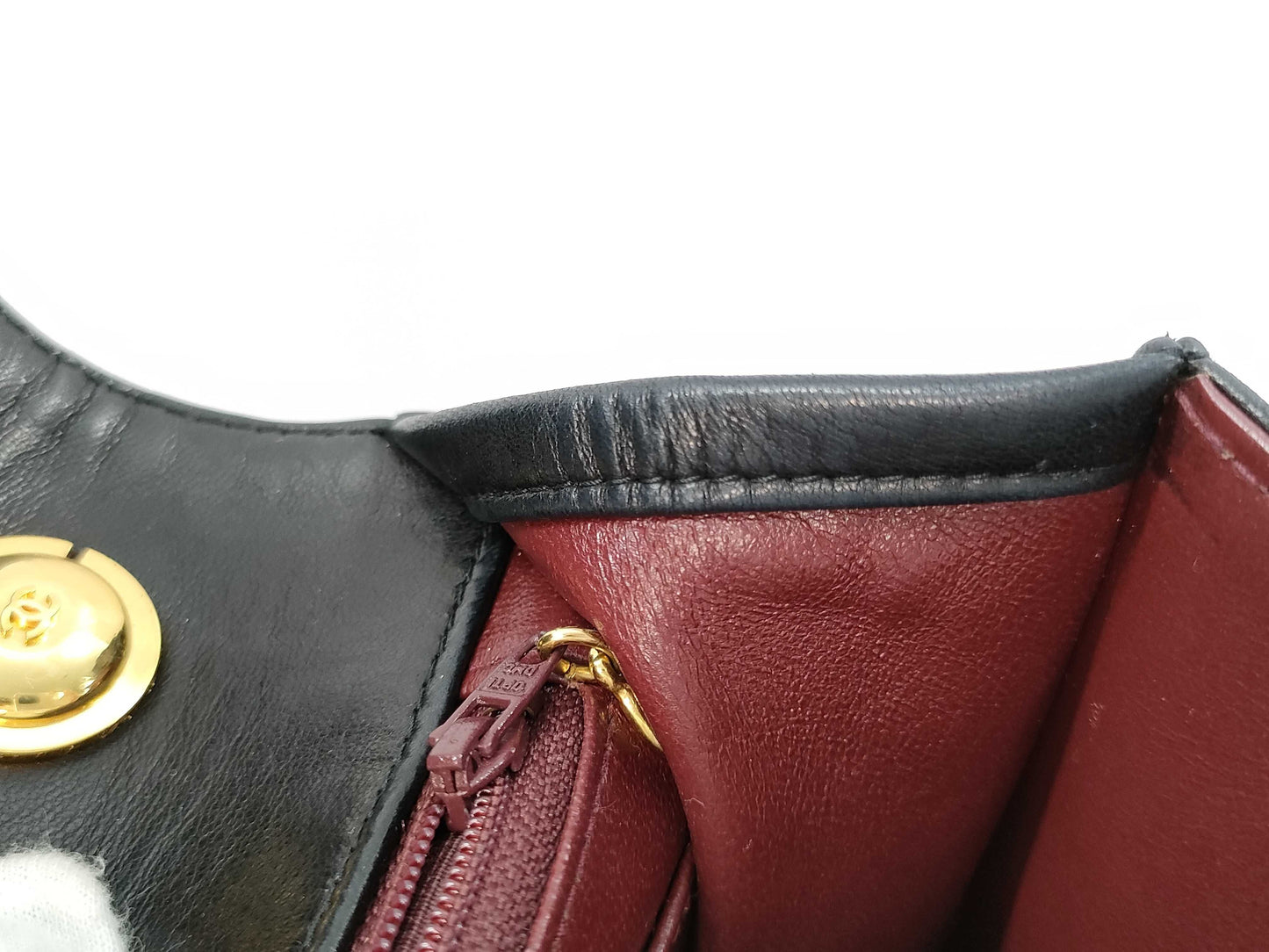 CHANEL Lambskin Matelasse Crossbody Shoulder Bag