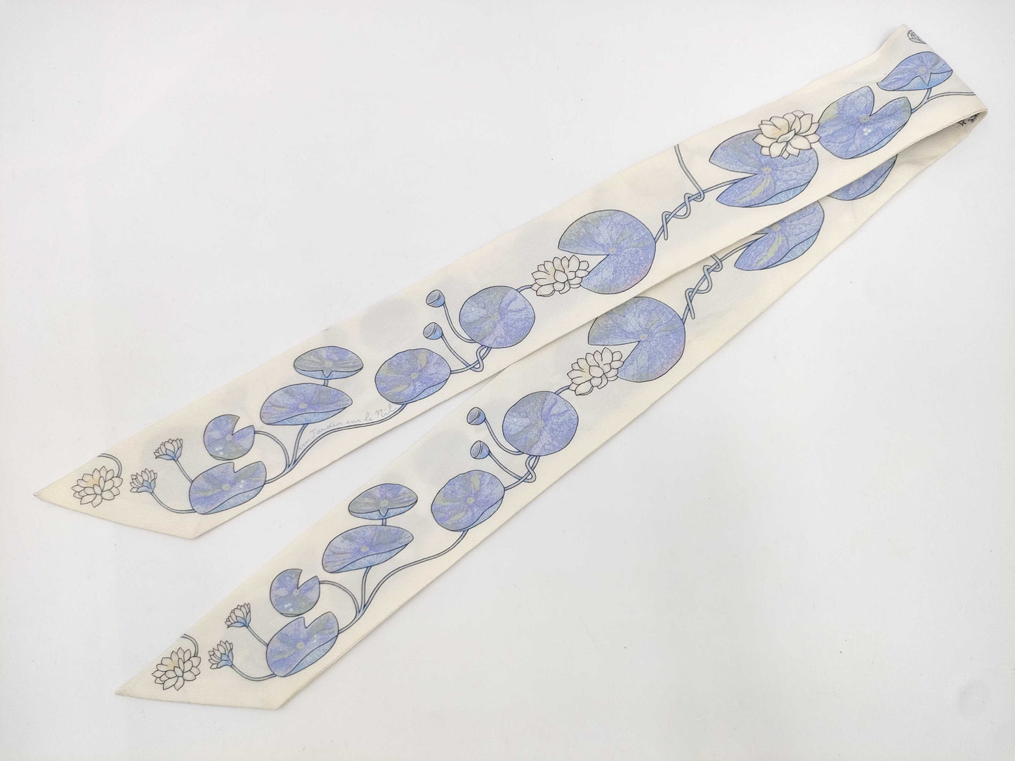 HERMES Twilly Lotus Flower Scarf