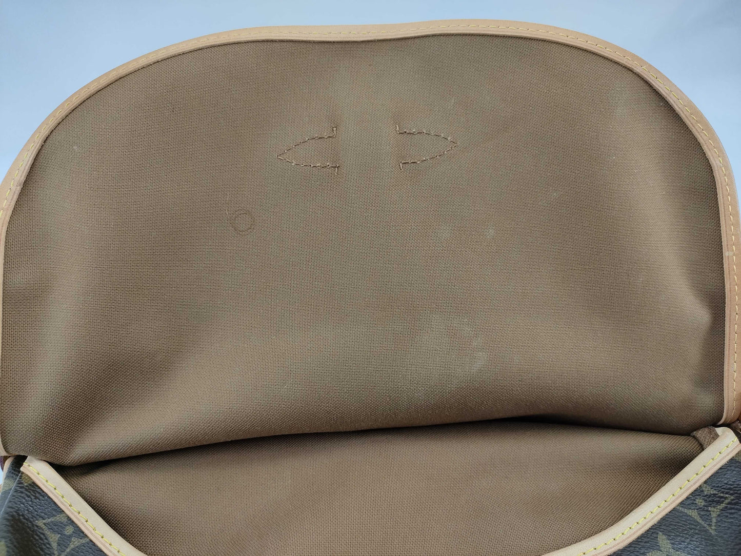 LOUIS VUITTON MB2153 Monogram M42256 Saumur 30 Shoulder Bag