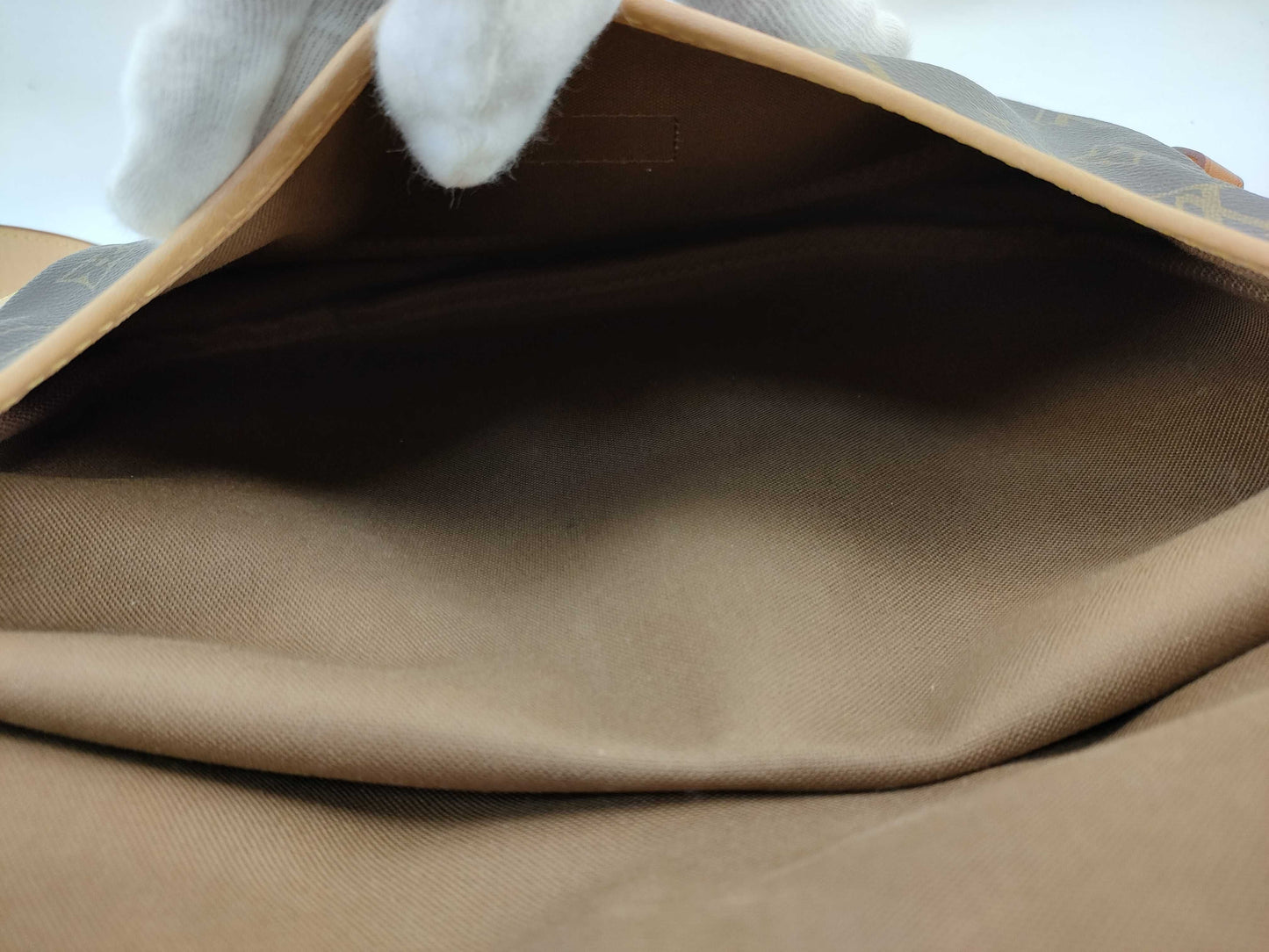 LOUIS VUITTON MB2153 Monogram M42256 Saumur 30 Shoulder Bag