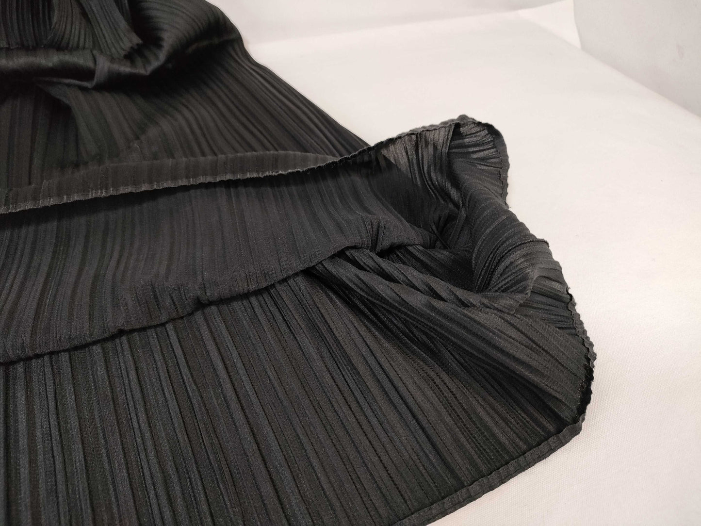 ISSEY MIYAKE Pleats Please Top Black Top