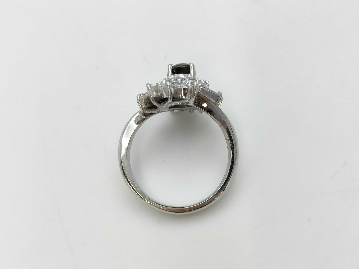 AX1.28ct Diamond Pt900 10.6g Ring