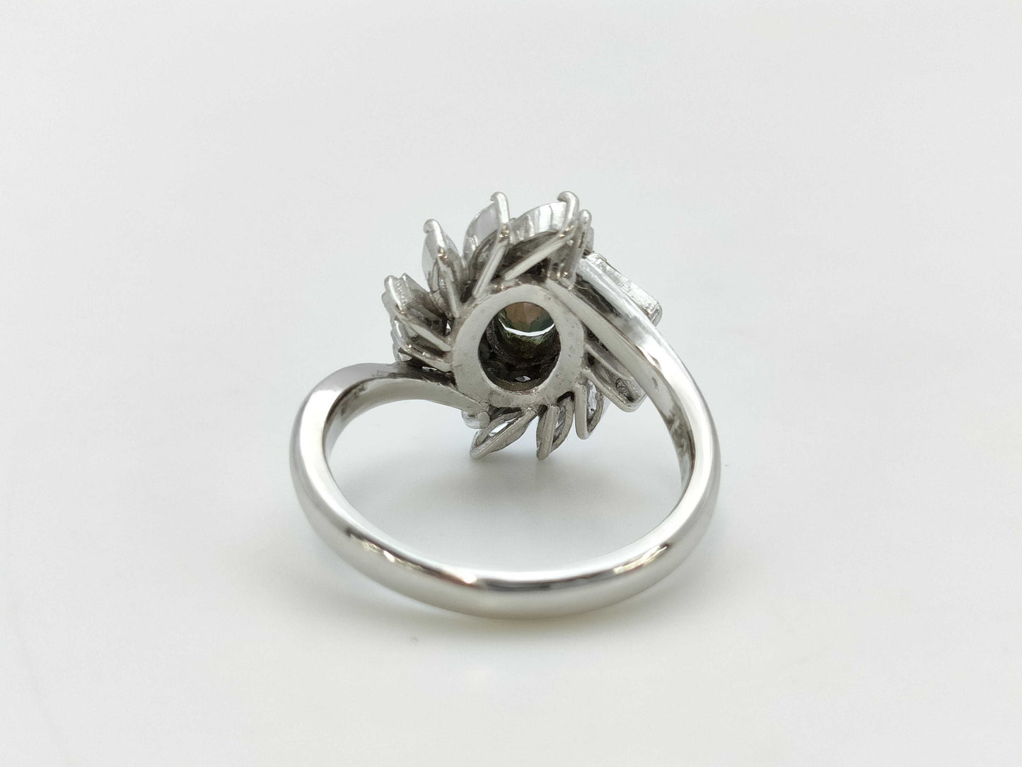 AX1.28ct Diamond Pt900 10.6g Ring