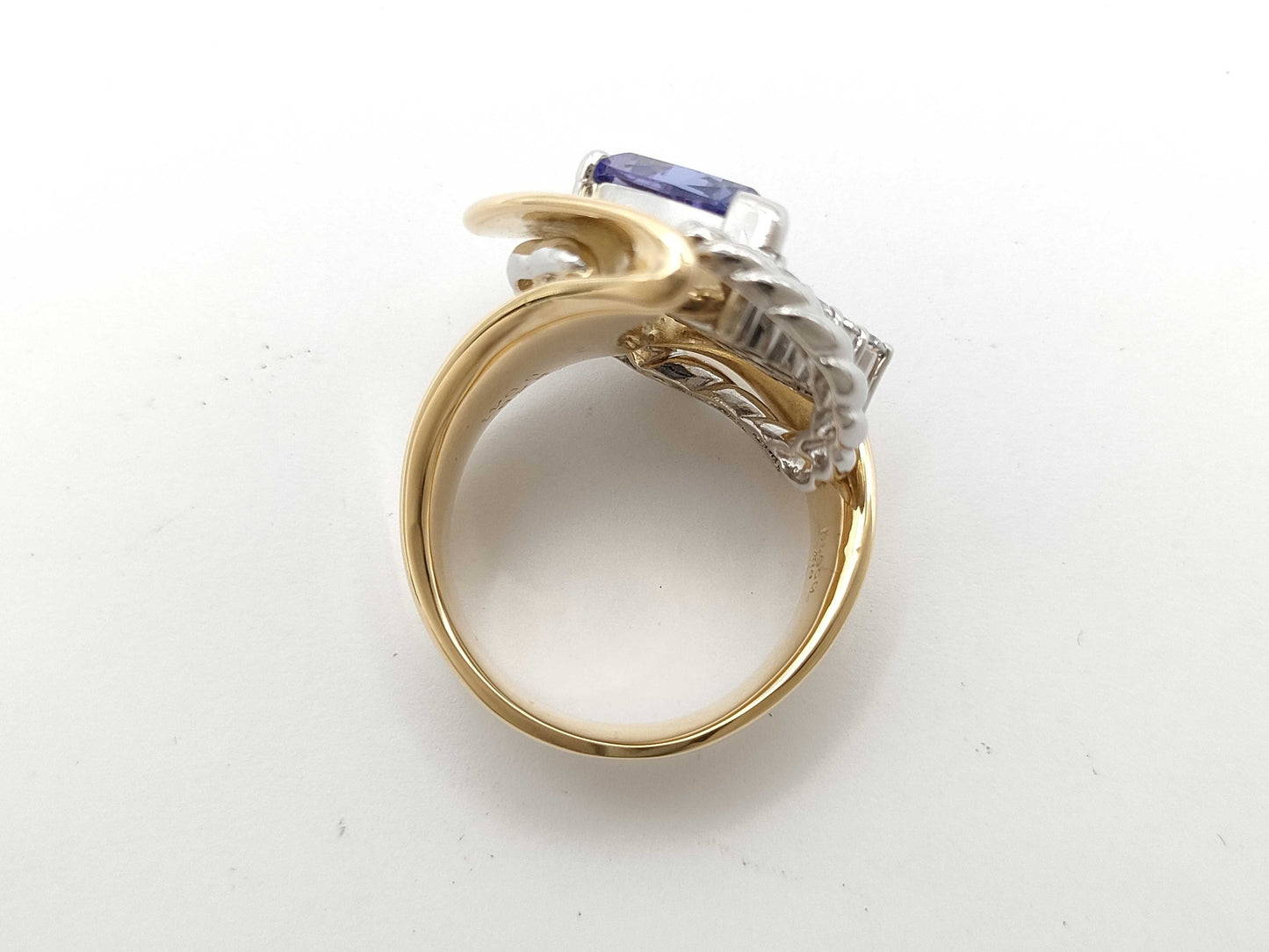 TZ2.48ct D0.41ct K18/Pt900 18.6g Ring