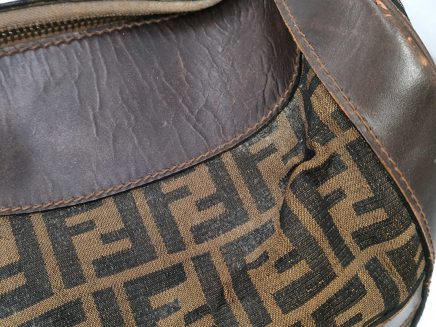 FENDI Zucca pattern old Zucca Boston bag/torn Boston bag