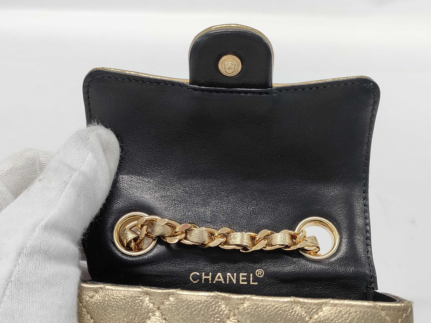 CHANEL Micro Matelasse Charm Gold Key Case/Key Holder