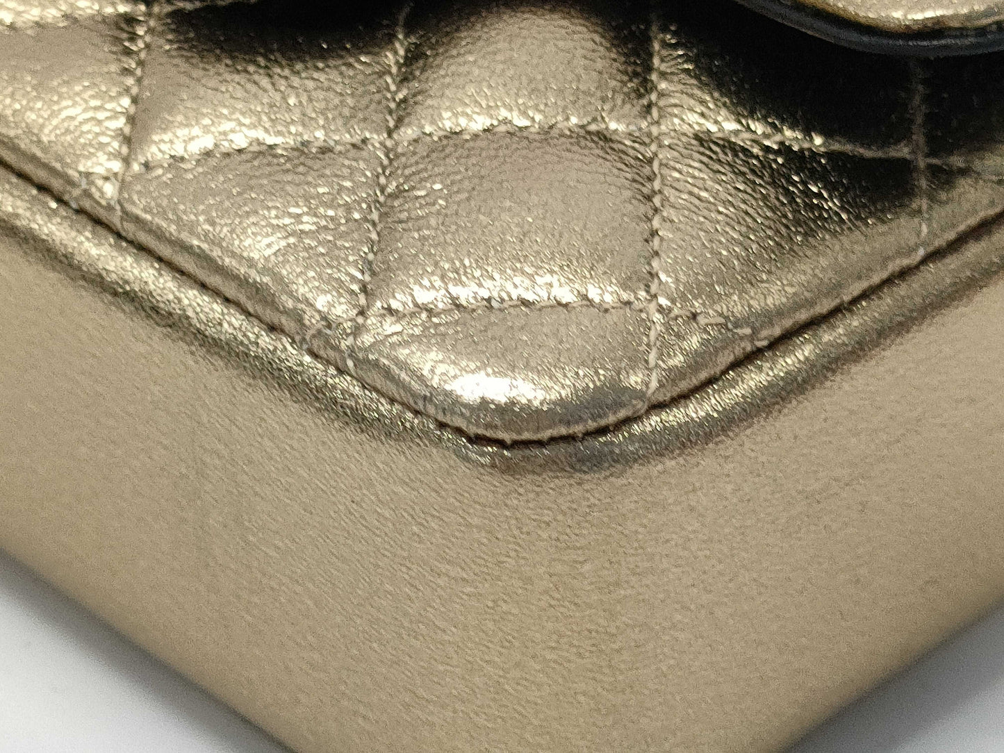 CHANEL Micro Matelasse Charm Gold Key Case/Key Holder
