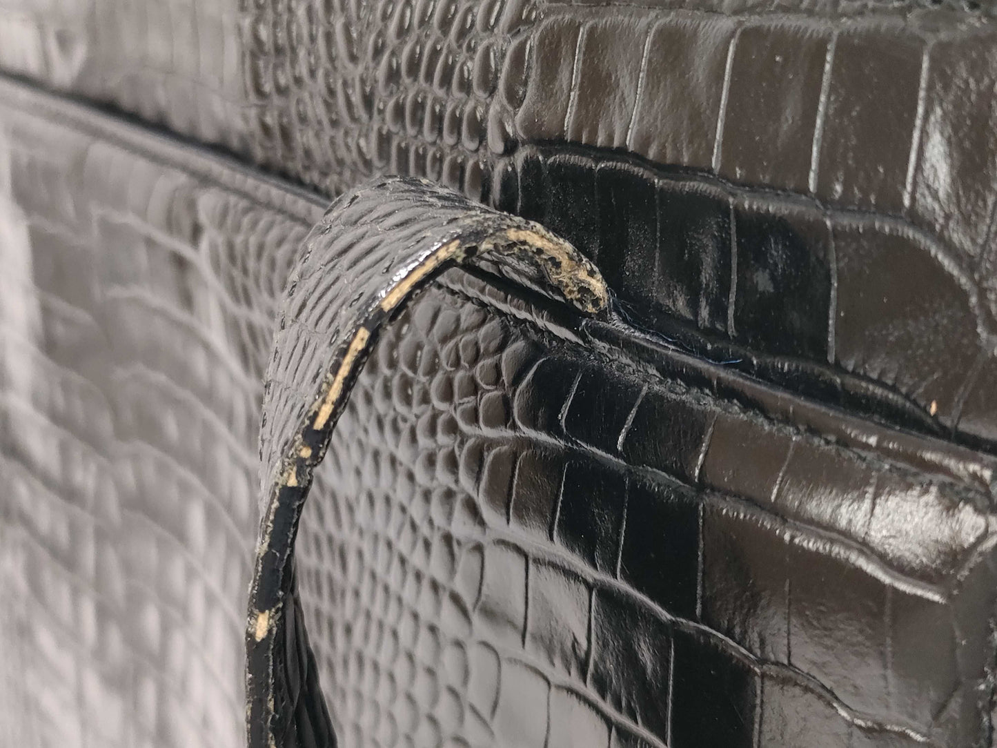 Yves Saint Laurent Crocodile Leather Handbag Handbag
