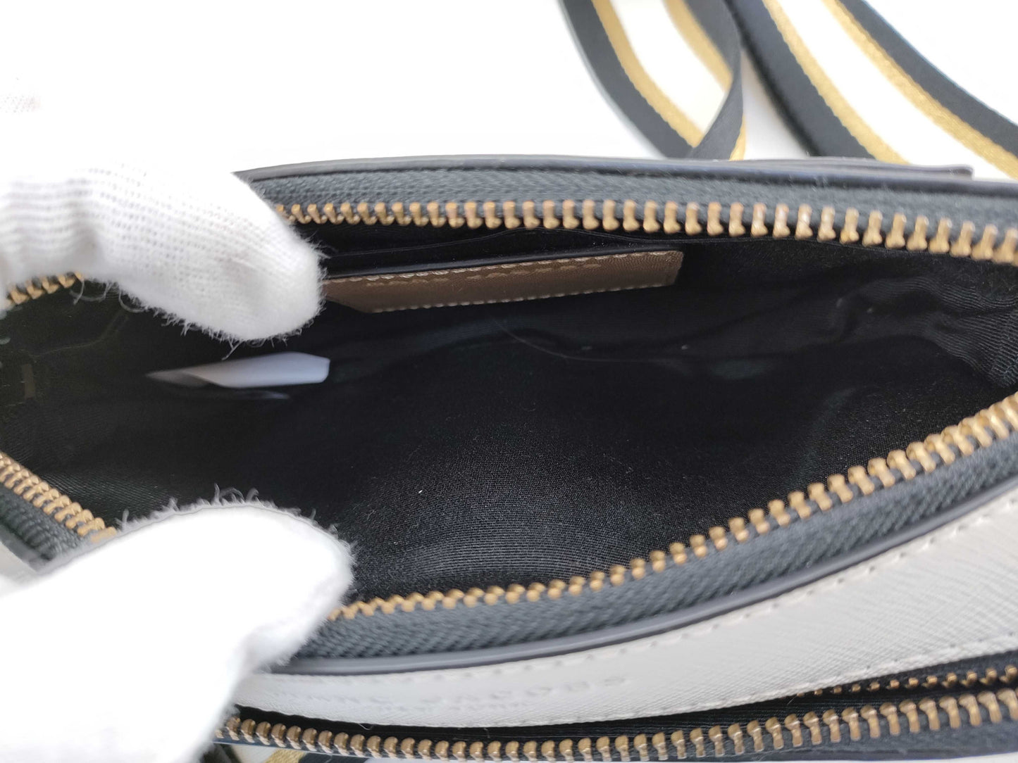 MARC JACOBS Snapshot Shoulder Bag