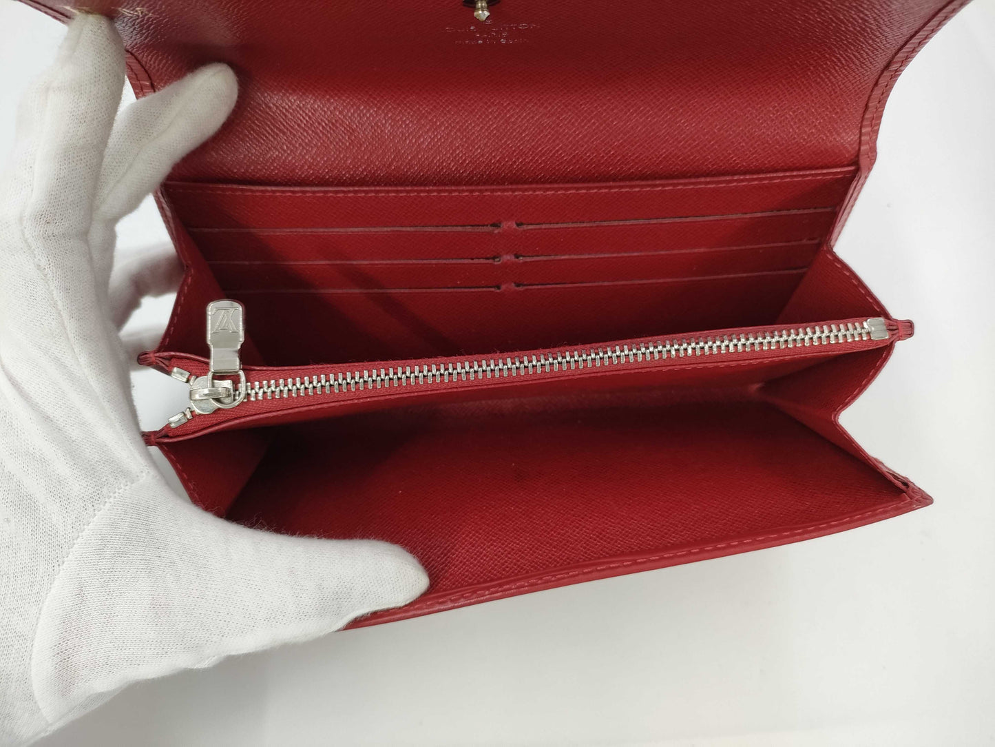 LOUIS VUITTON Epi Portefeuille Sarah Personalized Wallet