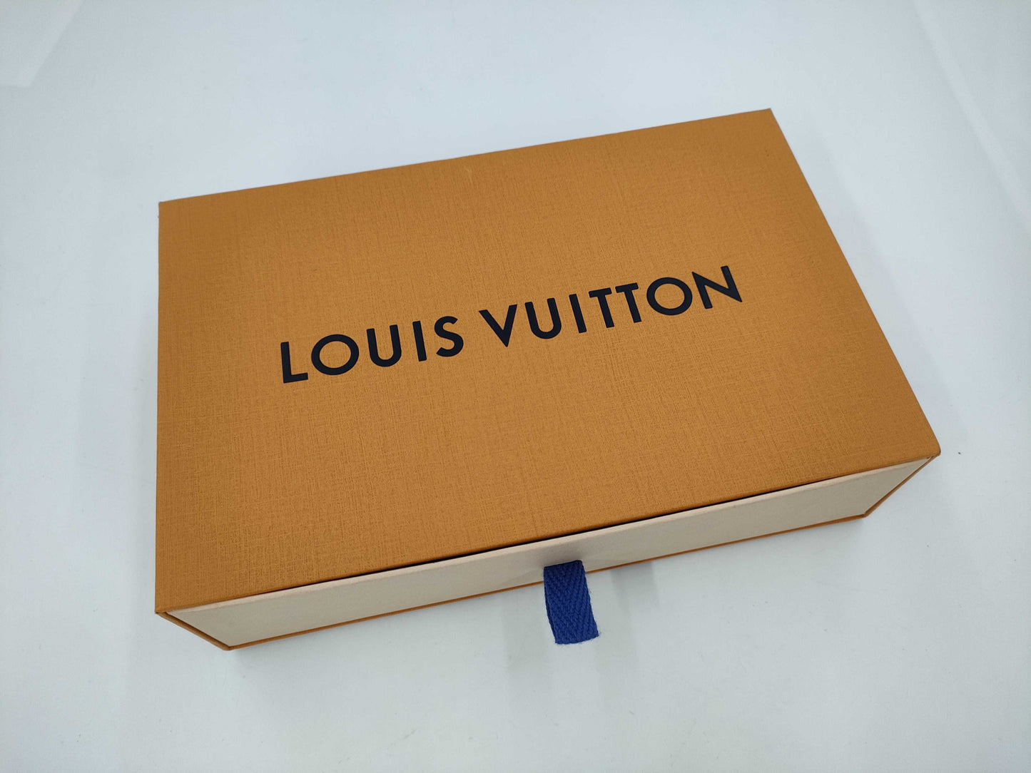 LOUIS VUITTON Epi Portefeuille Sarah Personalized Wallet