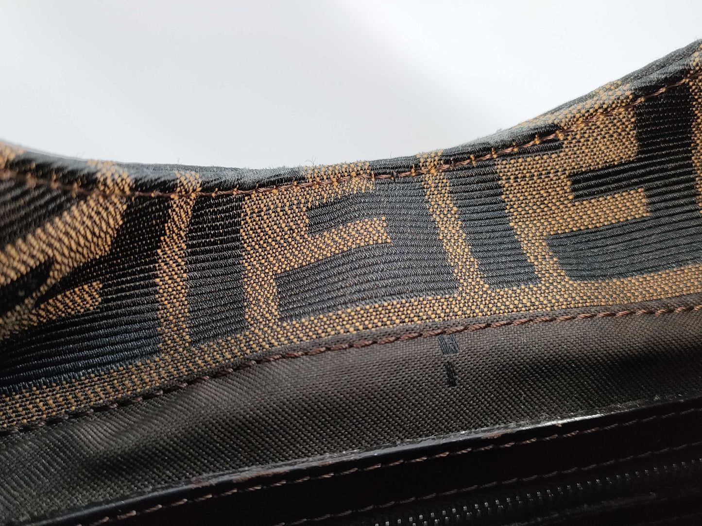 FENDI Zucca pattern semi-shoulder tote bag