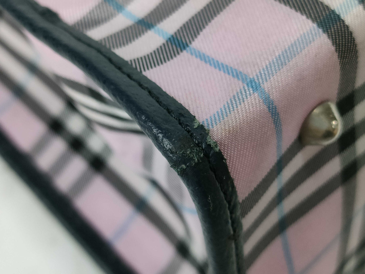 BURBERRY Check Handbag Handbag