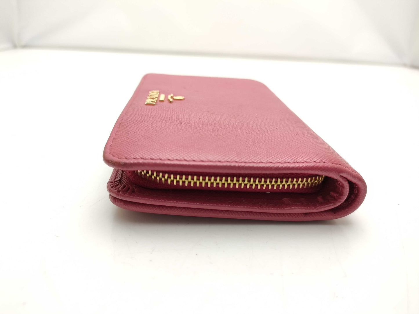 PRADA Saffiano Wallet/Consideration Wallet