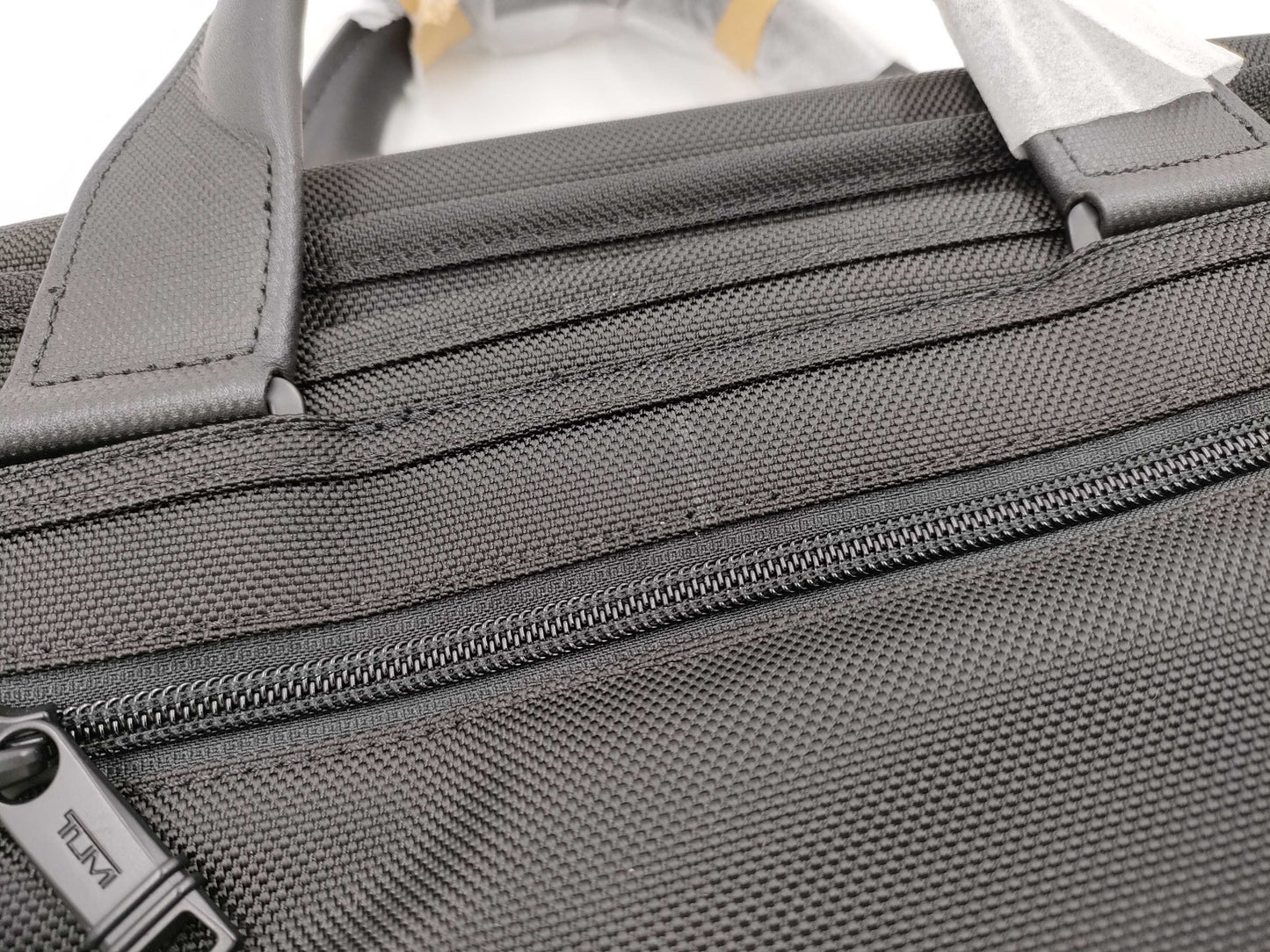 TUMI Alpha 3 Business Bag Shoulder Bag