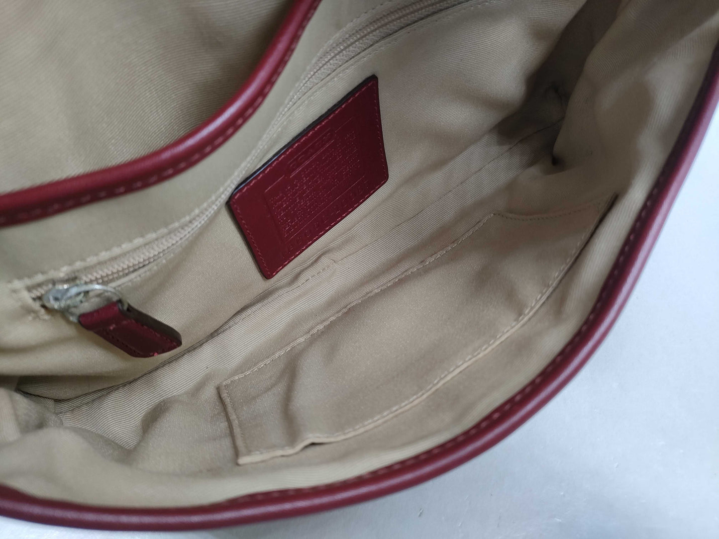 COACH Signature 10087 Shoulder Bag