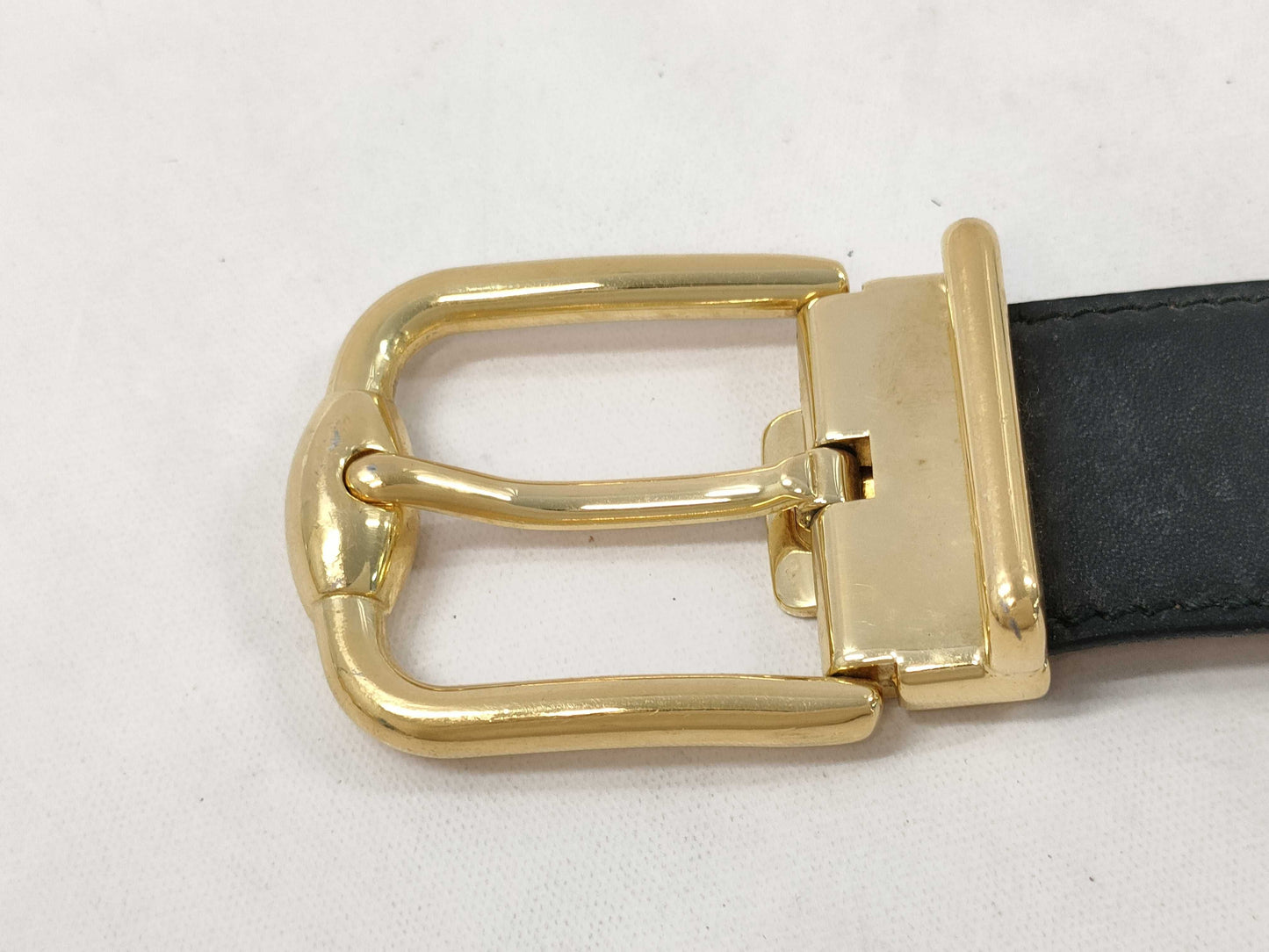 GUCCI Gold-colored Buckle Belt