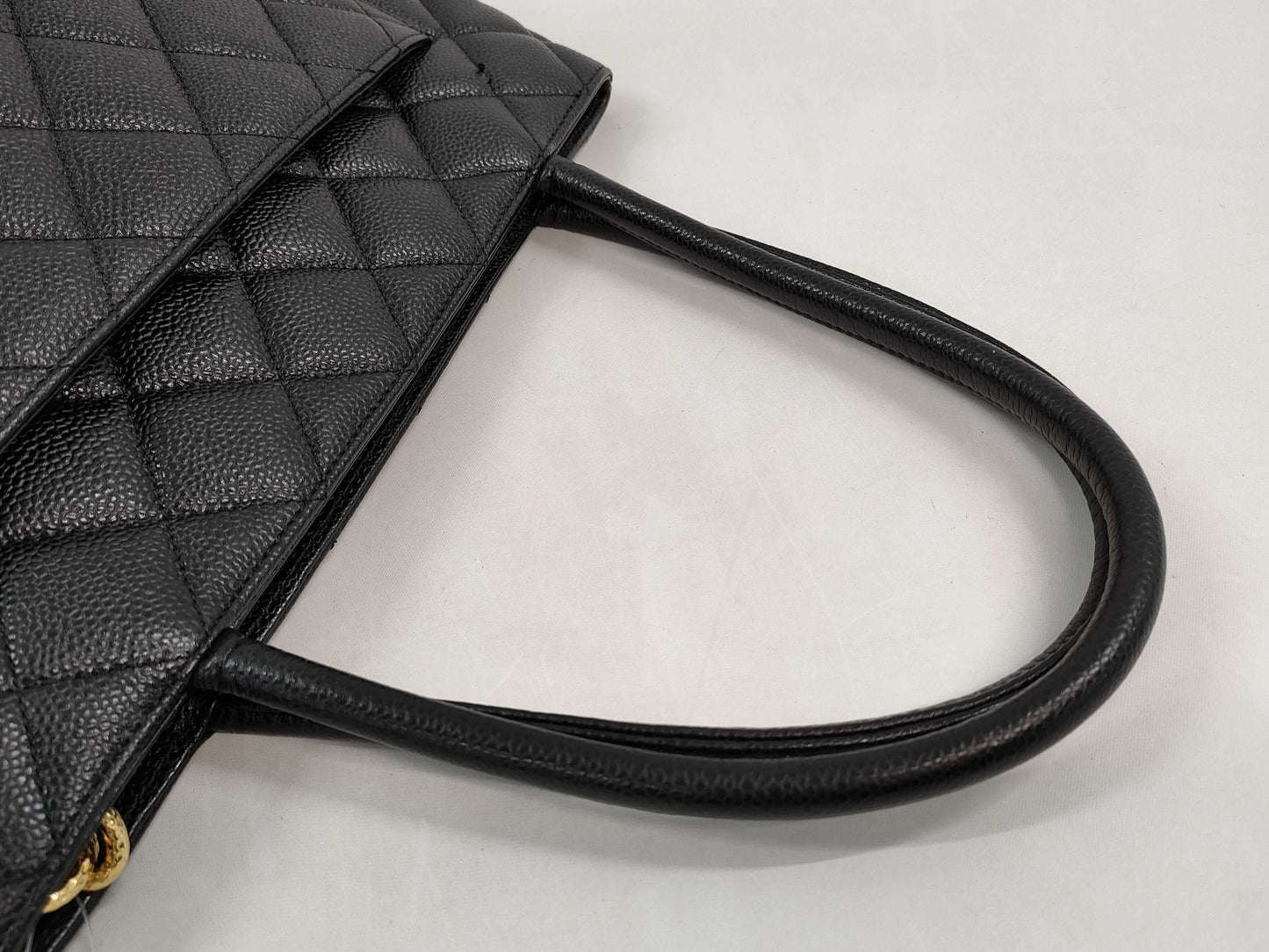 CHANEL Caviar Skin Reproduction Tote Bag