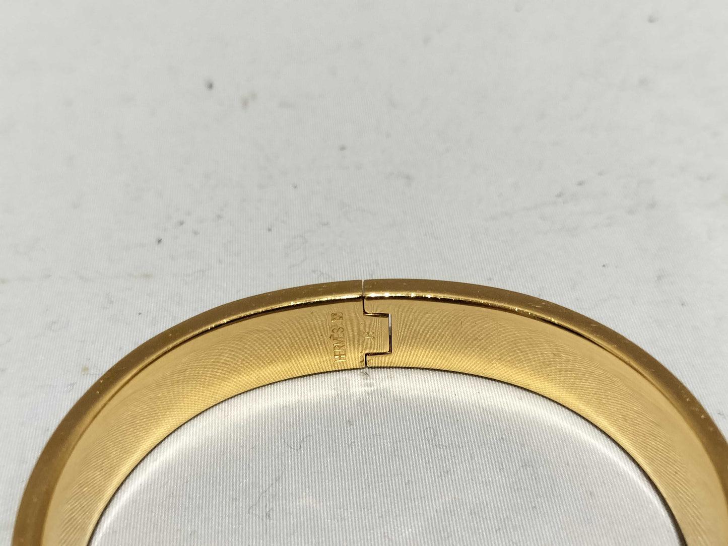 HERMES Click Clack PM/White/Gold Bracelet/Bangle
