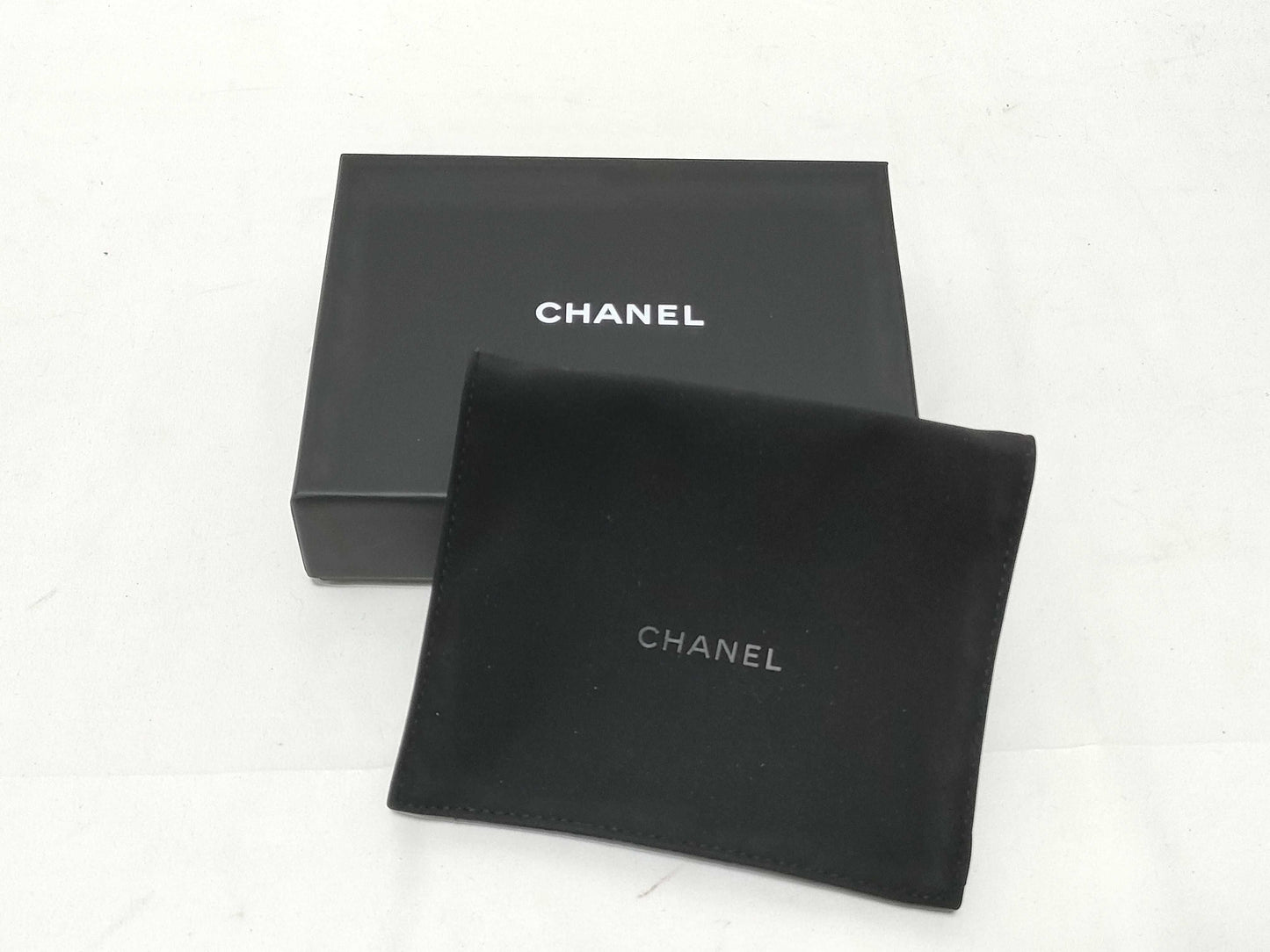 CHANEL Seal, Random Number, Caviar Skin, AP0230, Matelasse Compact Wallet