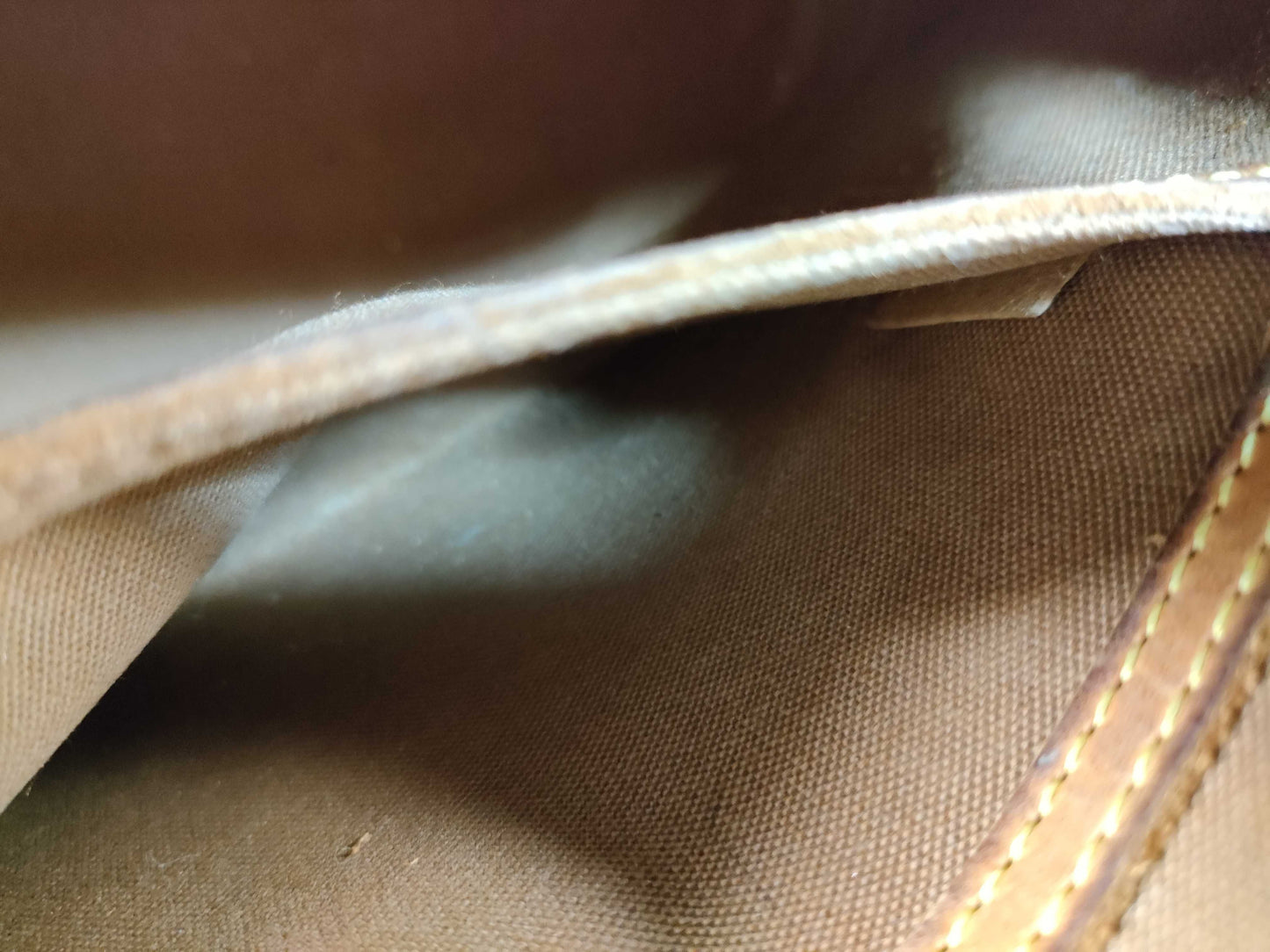 LOUIS VUITTON BA0977 Monogram M51130 Alma Handbag