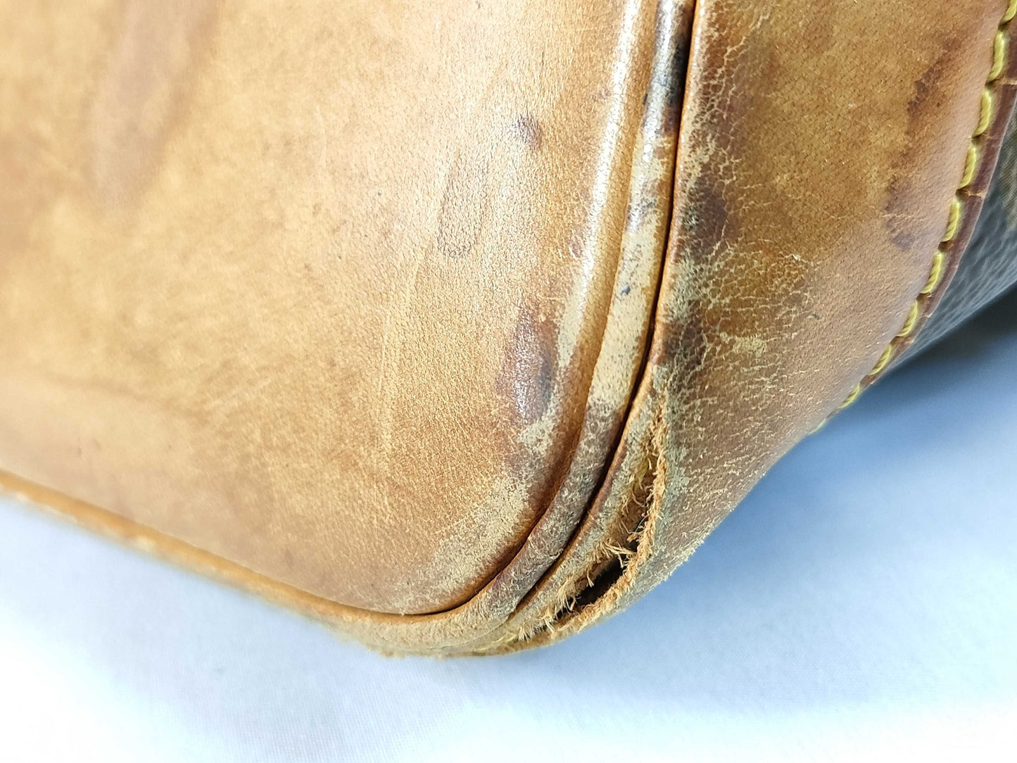 LOUIS VUITTON BA0977 Monogram M51130 Alma Handbag