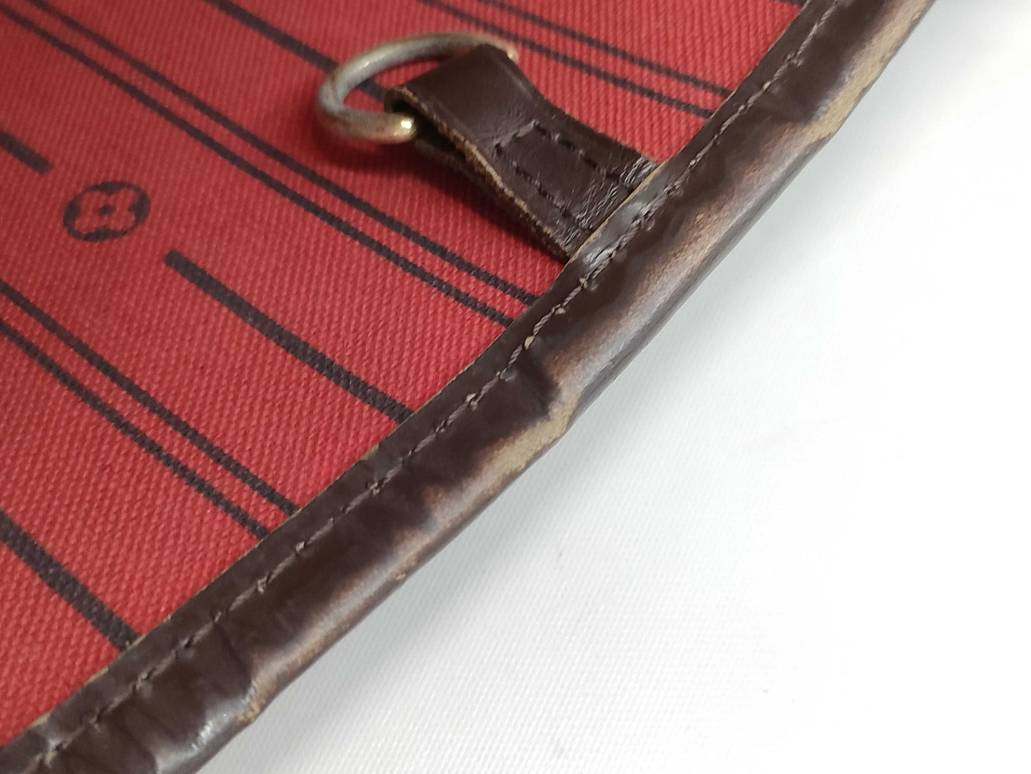 LOUIS VUITTON Damier Neverfull MM Tote Bag