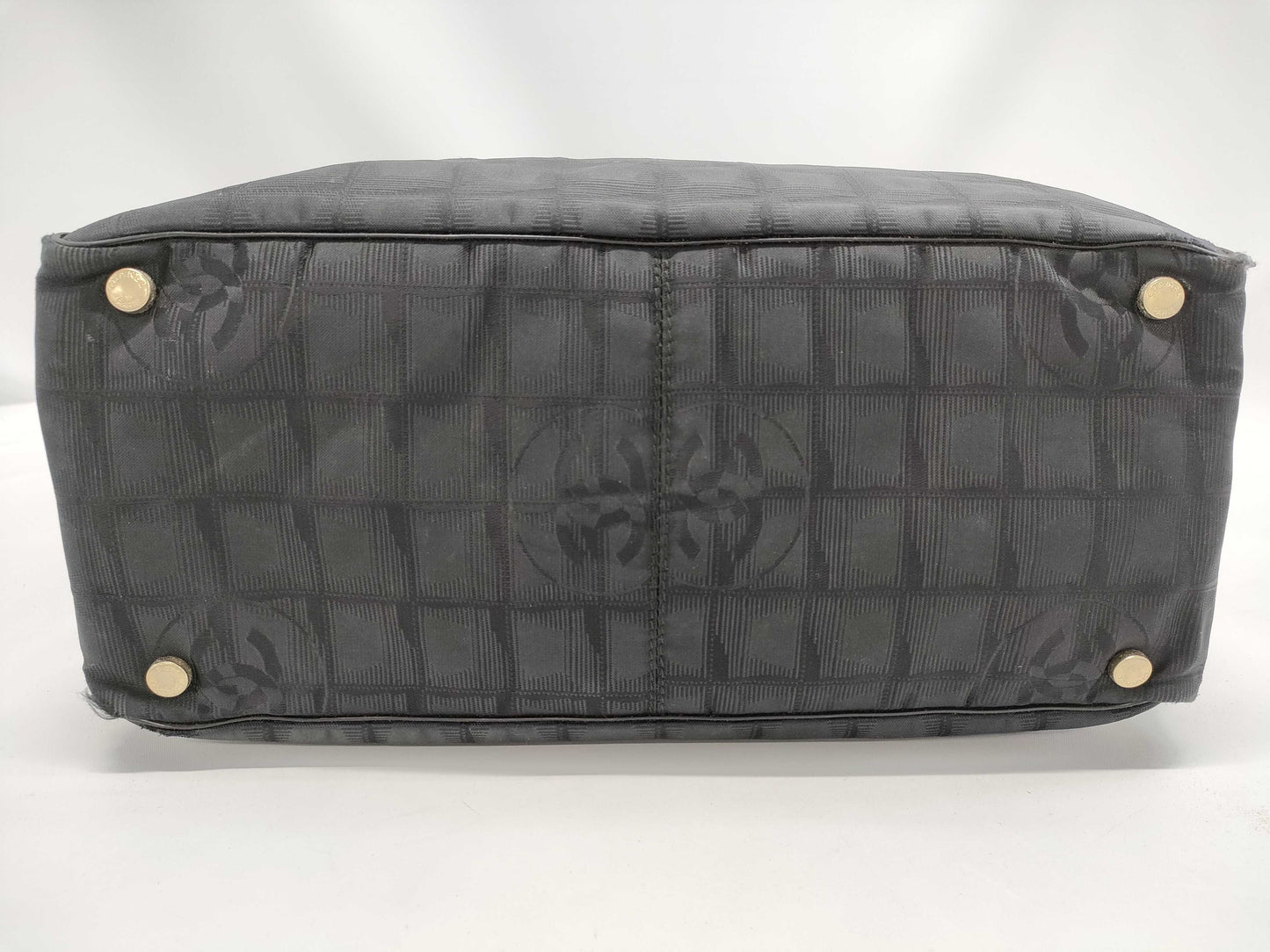 CHANEL Neutra Tote Bag