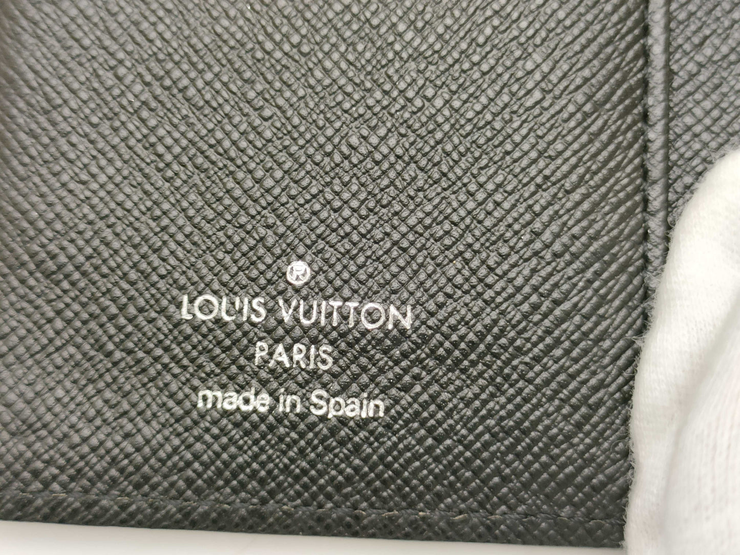 LOUIS VUITTON Epi R20052 Agenda PM Noir Notebook Cover