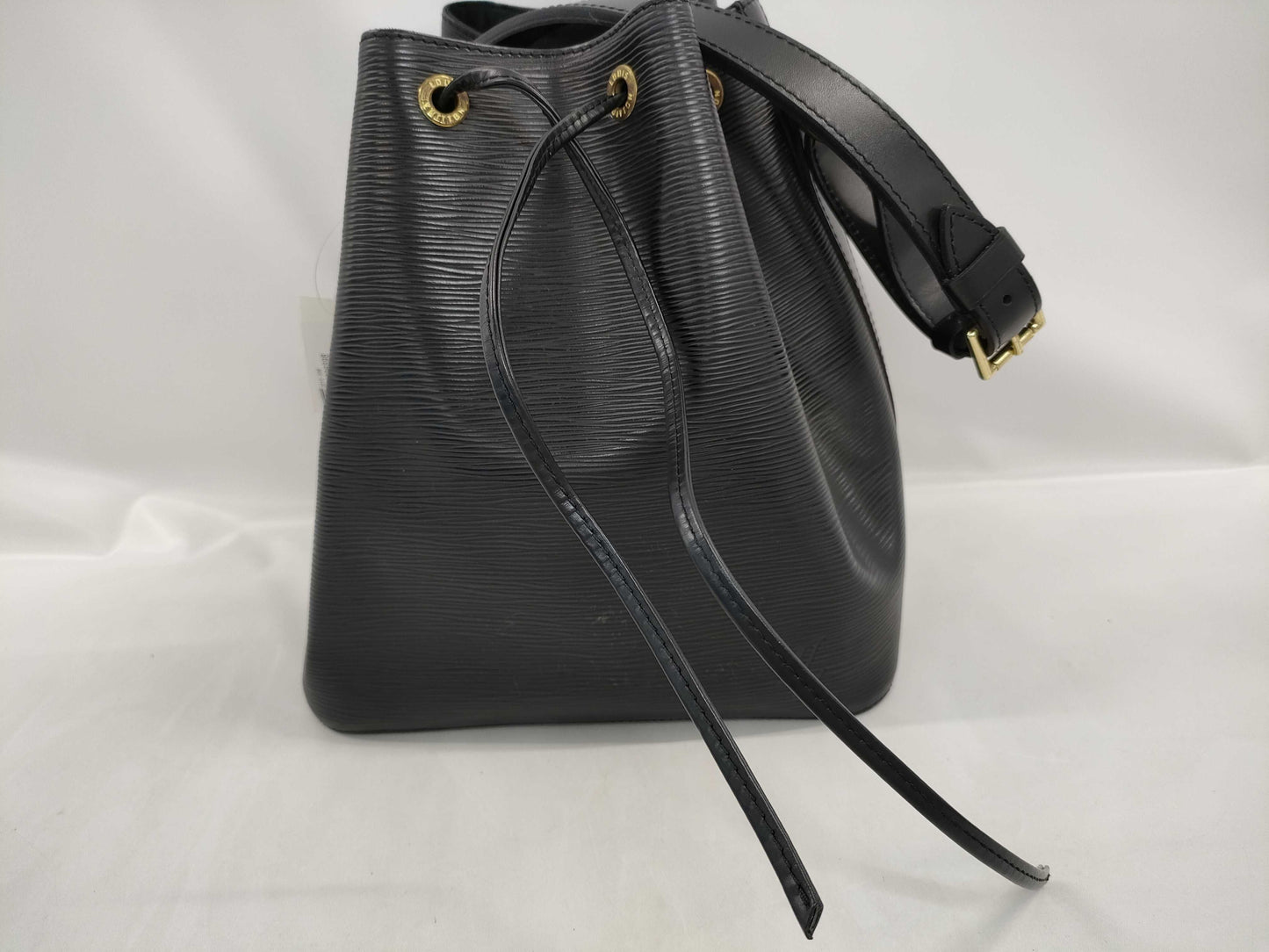 LOUIS VUITTON Epi M40752 Petit Noe Shoulder Bag