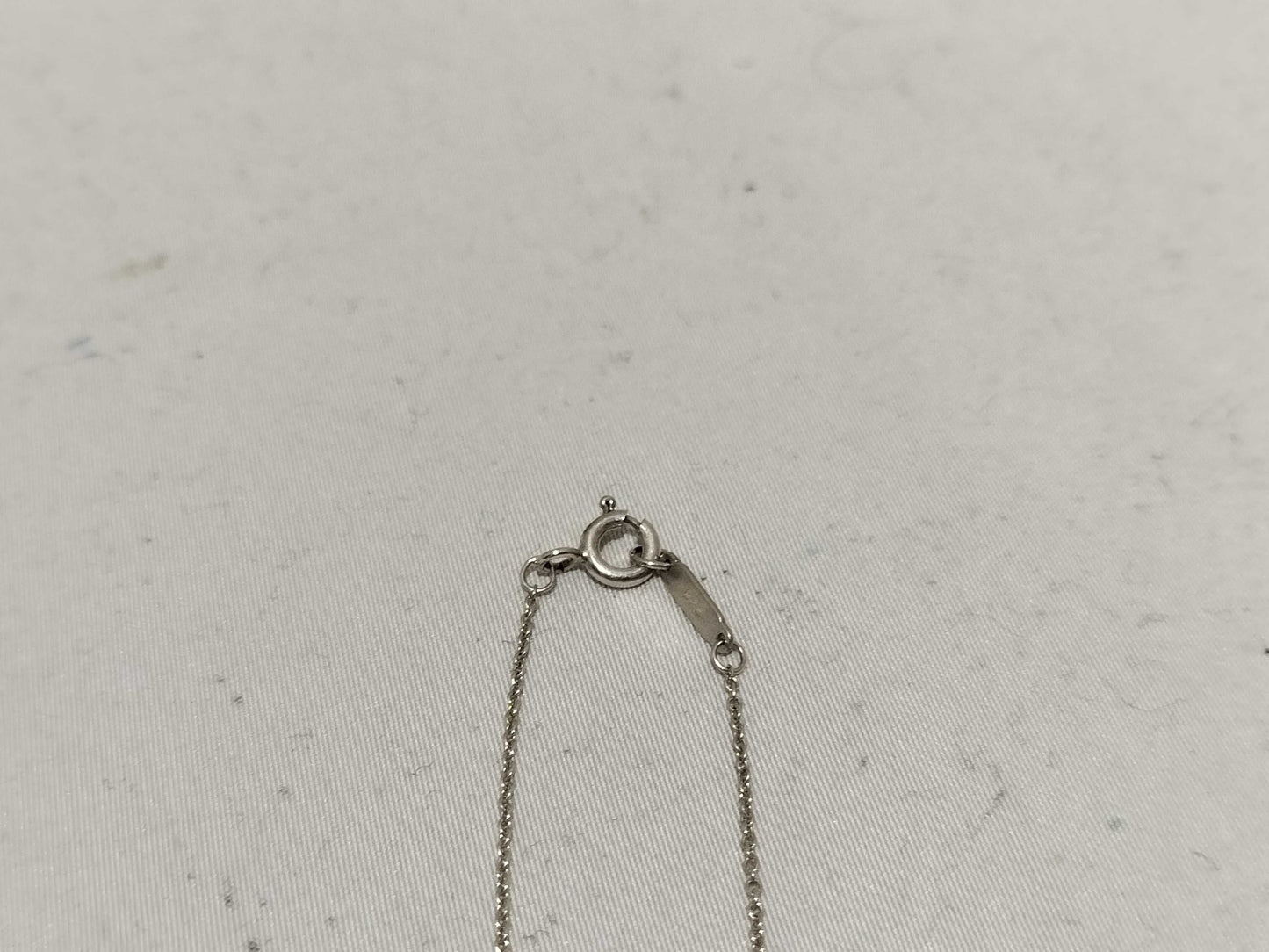 Tiffany & Co. Folded Heart 5.8g Necklace