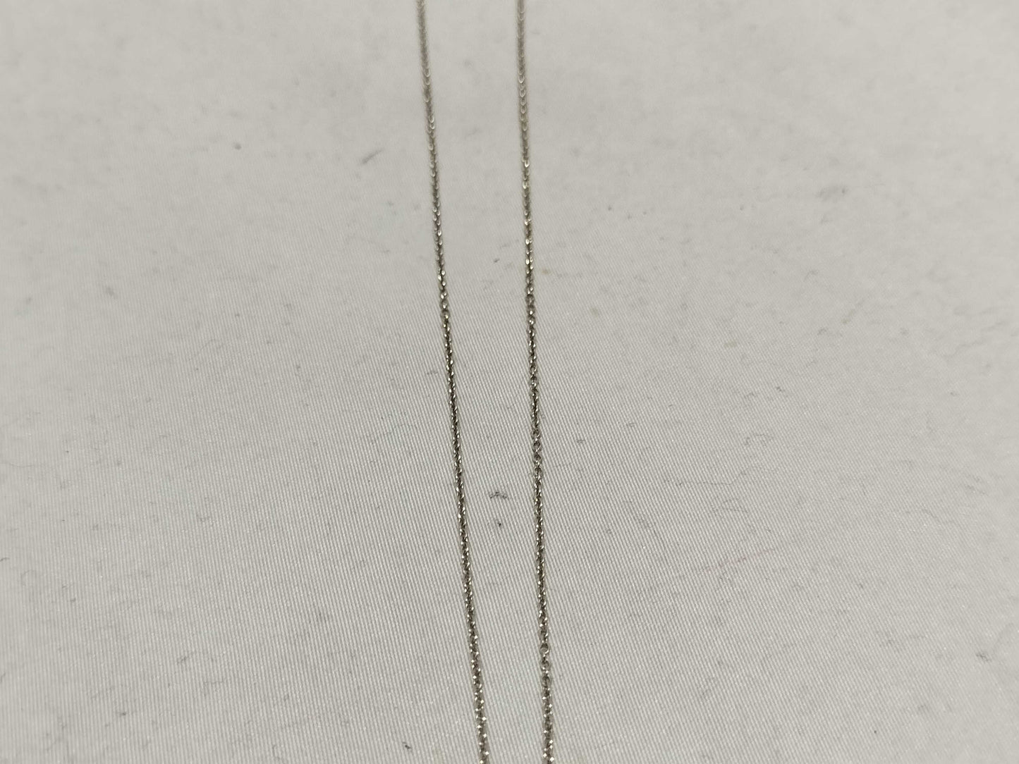 Tiffany & Co. Folded Heart 5.8g Necklace