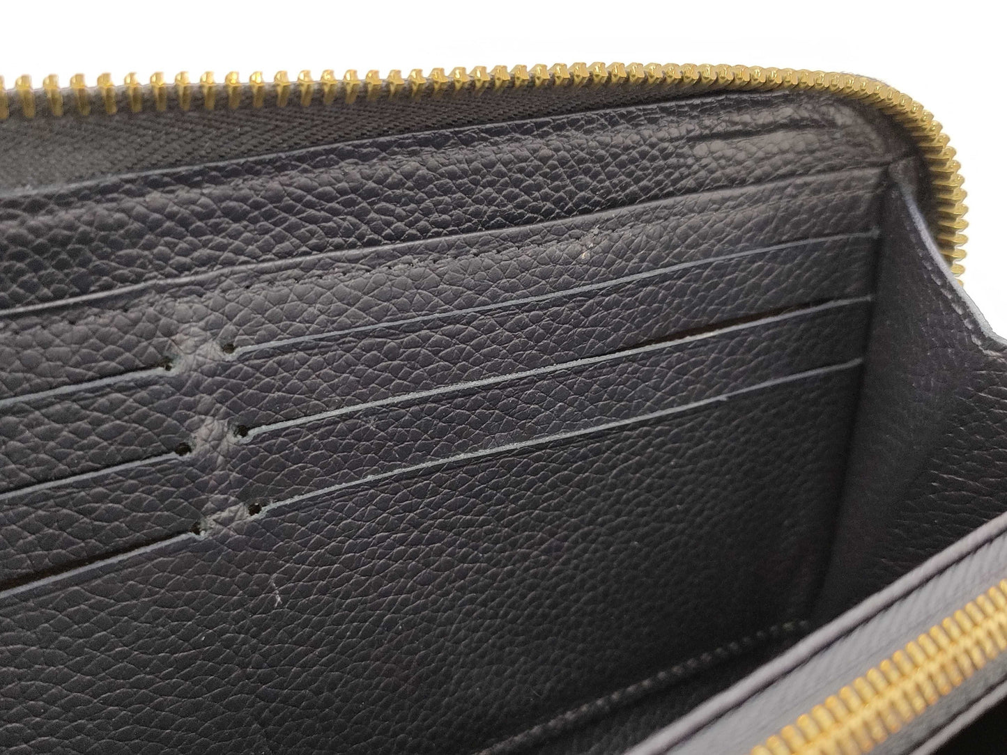 LOUIS VUITTON Monogram Empreinte/Round Wallet