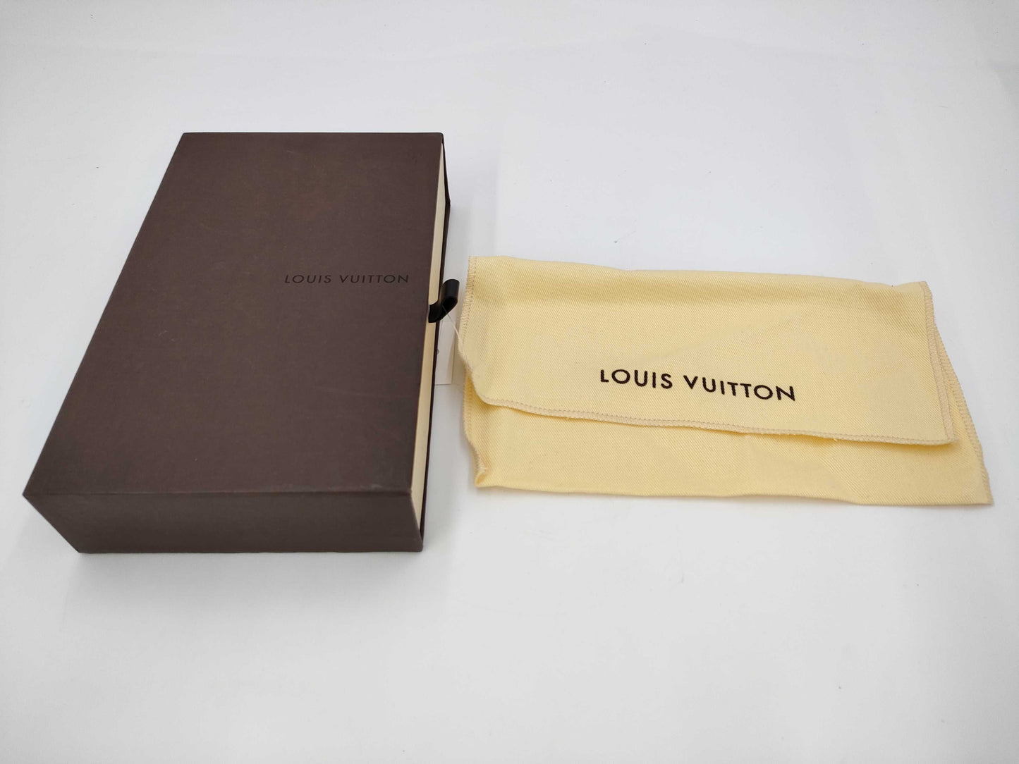 LOUIS VUITTON Monogram Empreinte/Round Wallet
