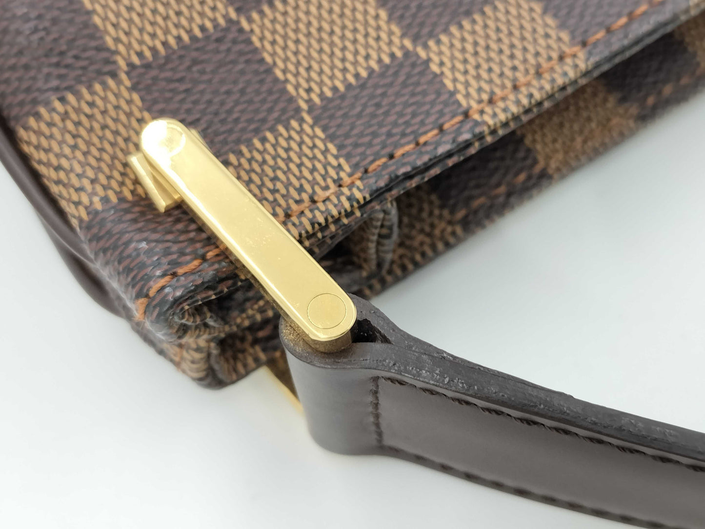 LOUIS VUITTON Damier Aubergine Handbag