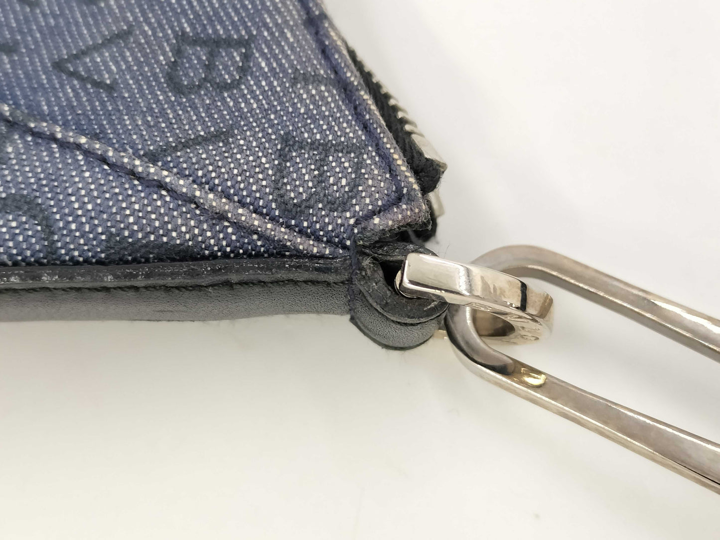 BVLGARI Logomania One-Shoulder Bag Shoulder Bag
