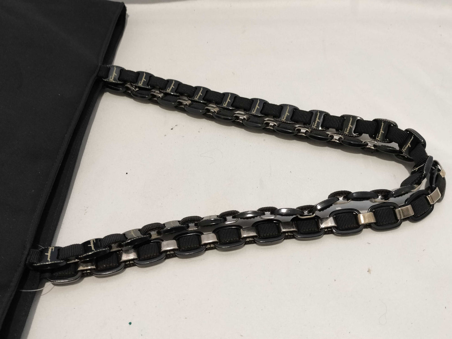Salvatore Ferragamo Vara Vara Chain Shoulder Bag