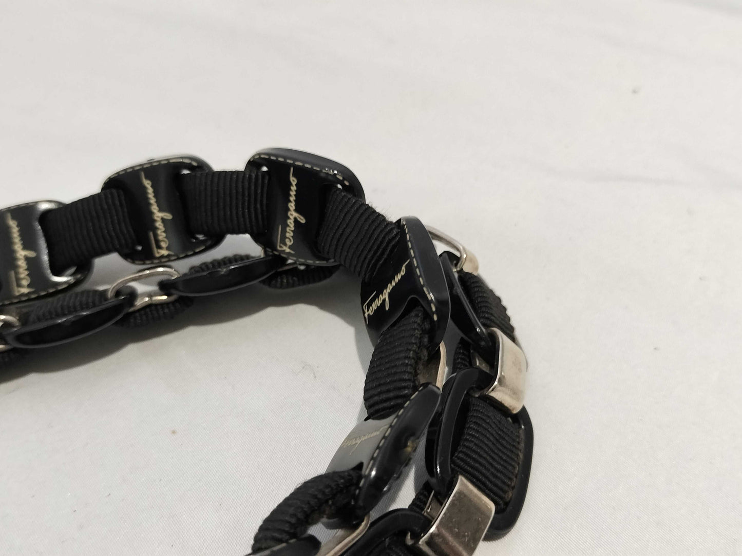 Salvatore Ferragamo Vara Vara Chain Shoulder Bag