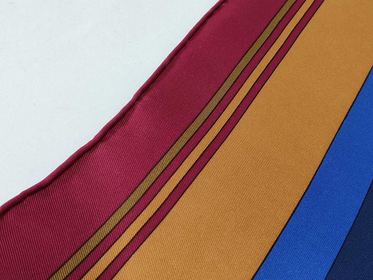 HERMES Carre J. METZ Other accessories