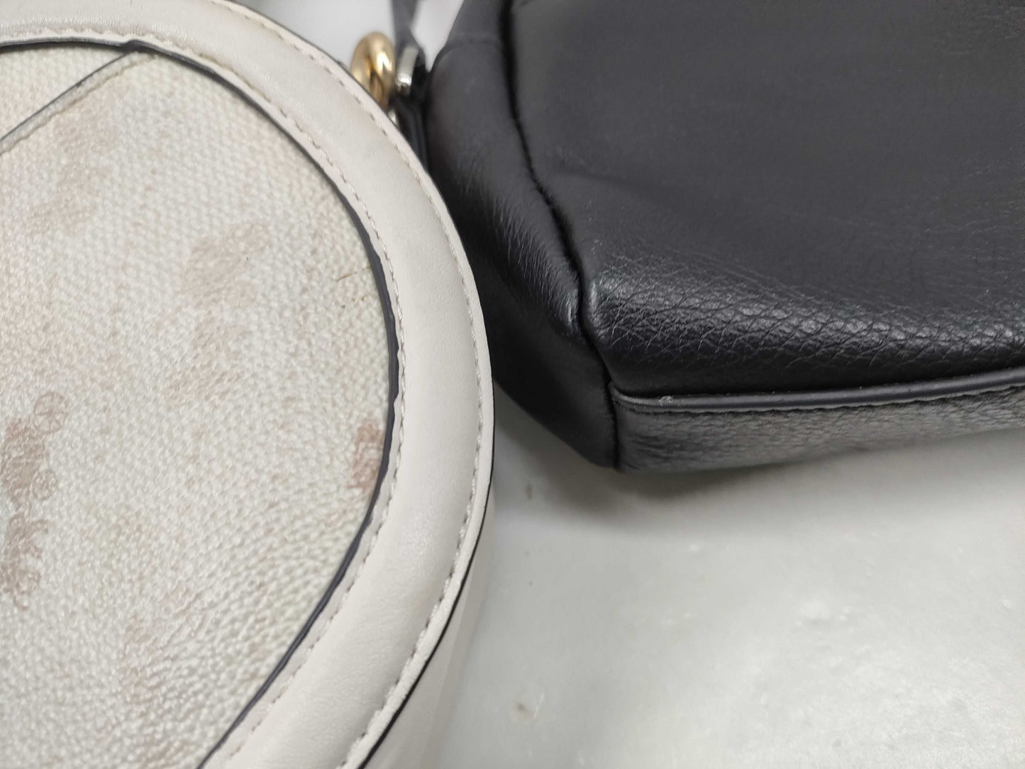COACH/Agnès b. Leather Shoulder Bag *2 pieces Shoulder Bag