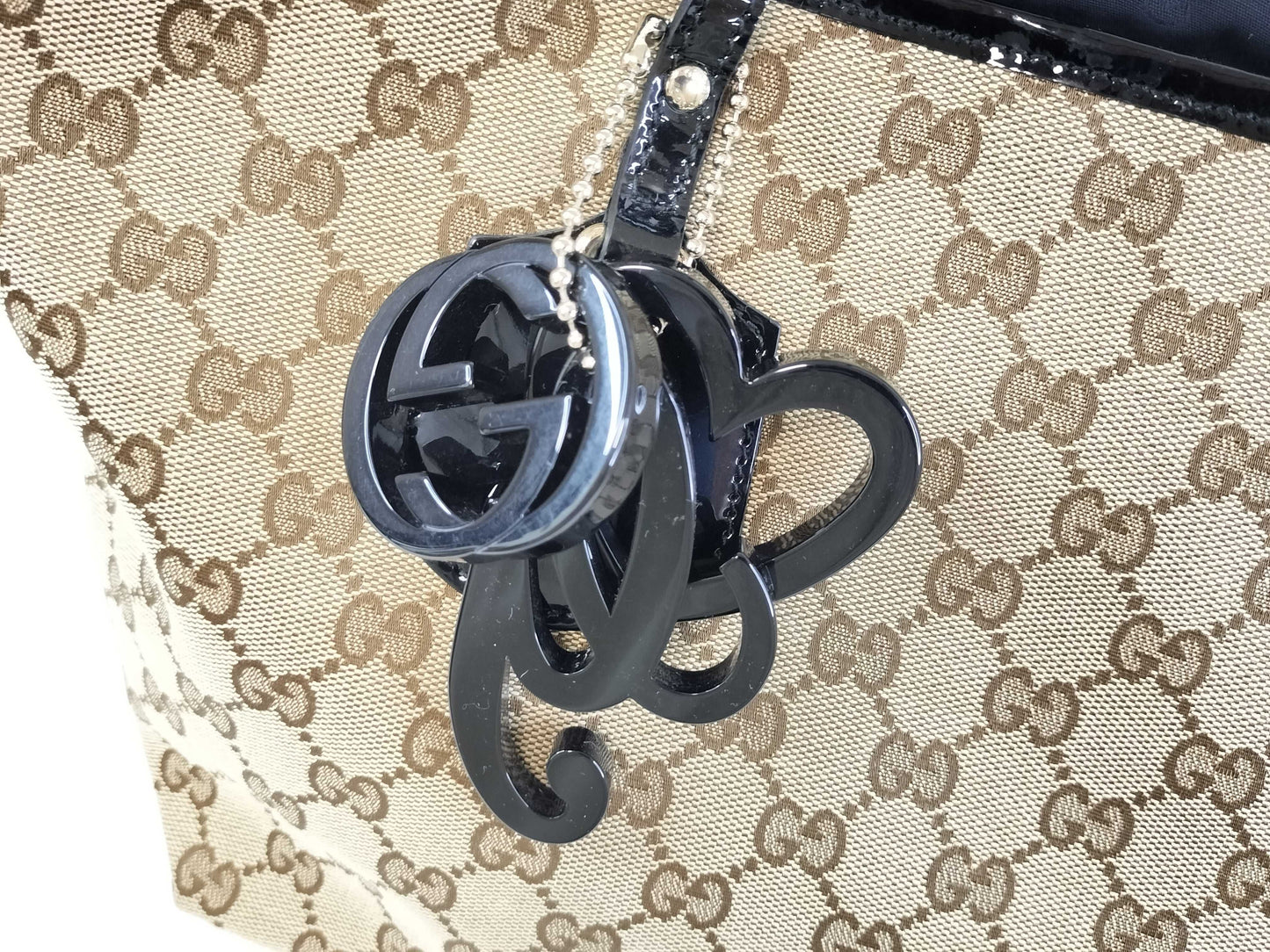 GUCCI GG Canvas 211976 Patent Leather Tote Bag