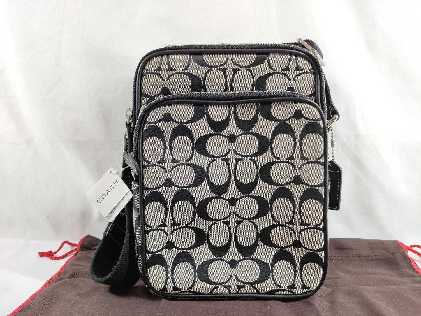 COACH Signature J055-4270 Shoulder Bag