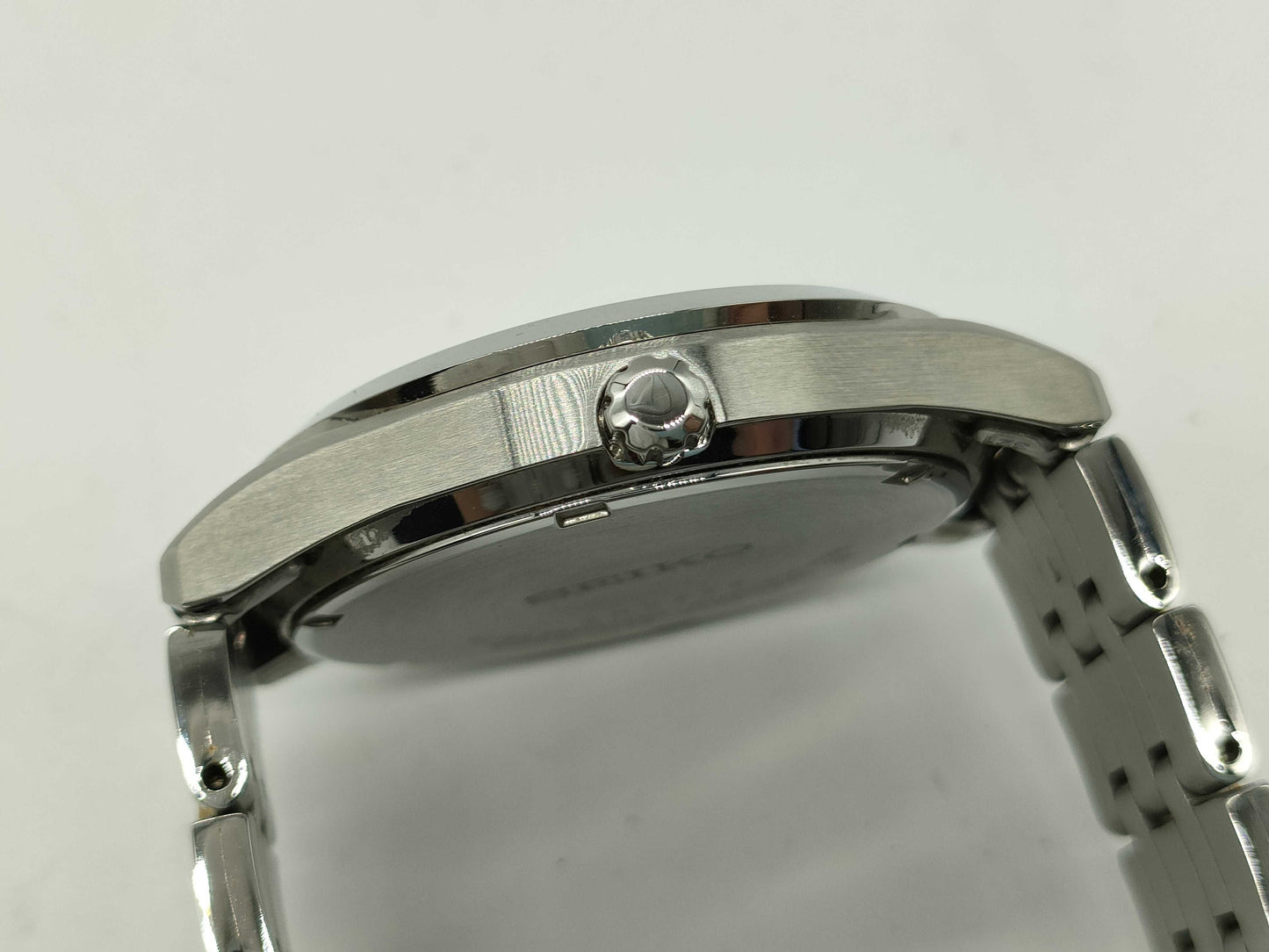 SEIKO V158-0BA0 Men's Watch