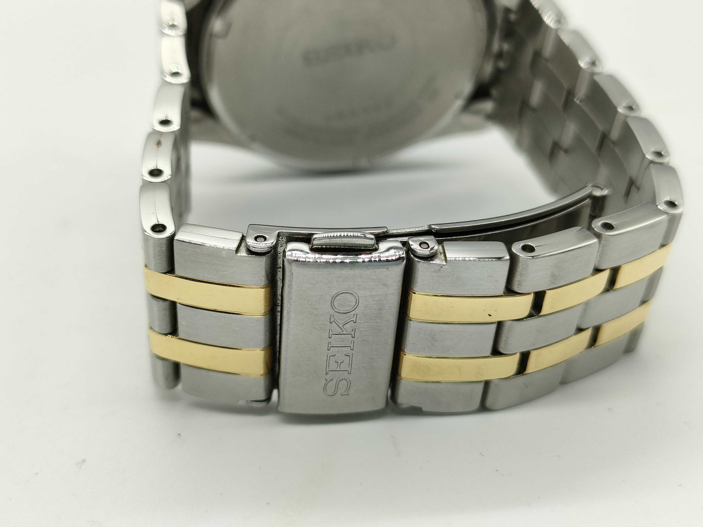 SEIKO V158-0BA0 Men's Watch