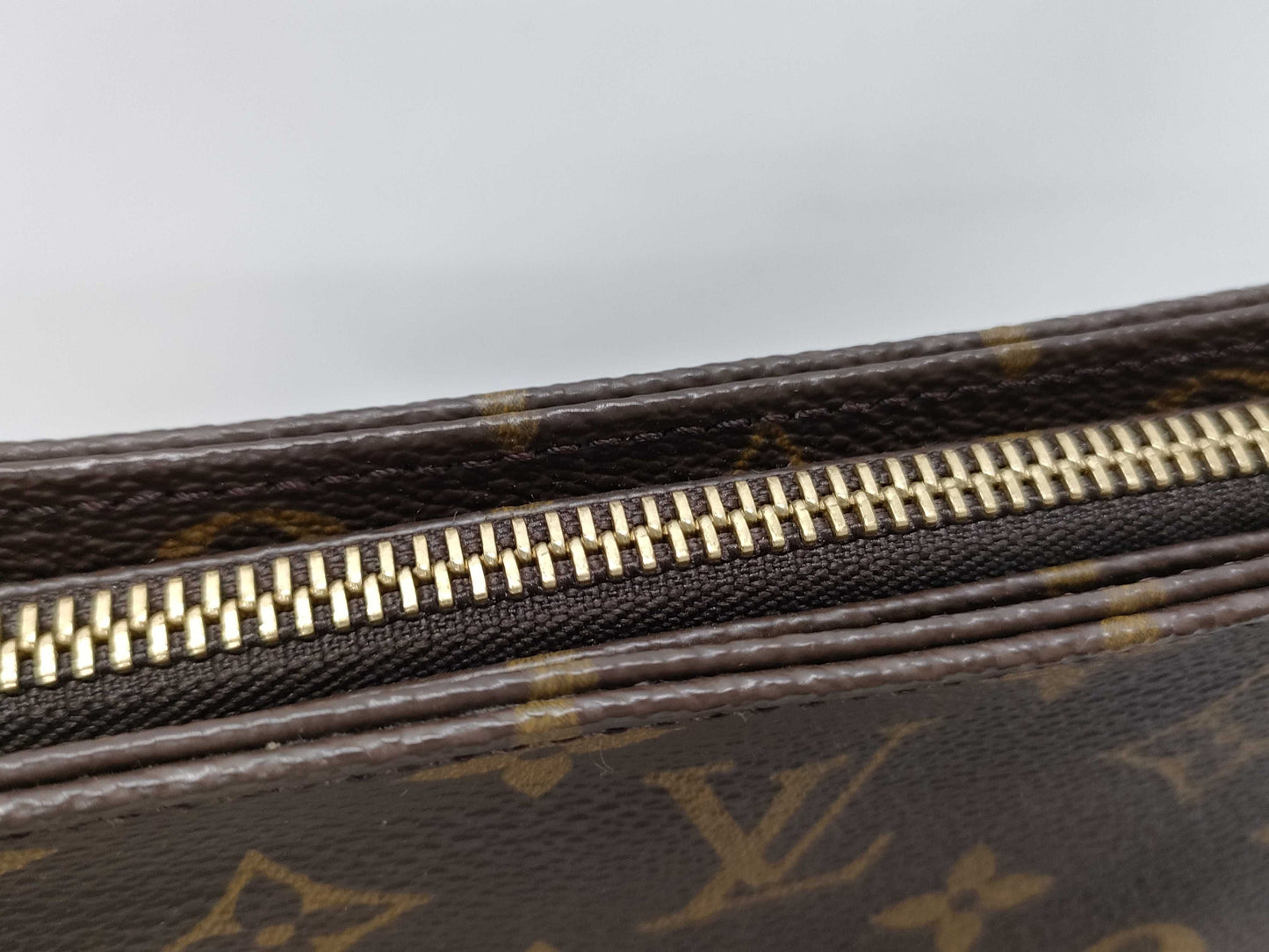 LOUIS VUITTON MI0051 Monogram M51146 Looping MM Shoulder Bag
