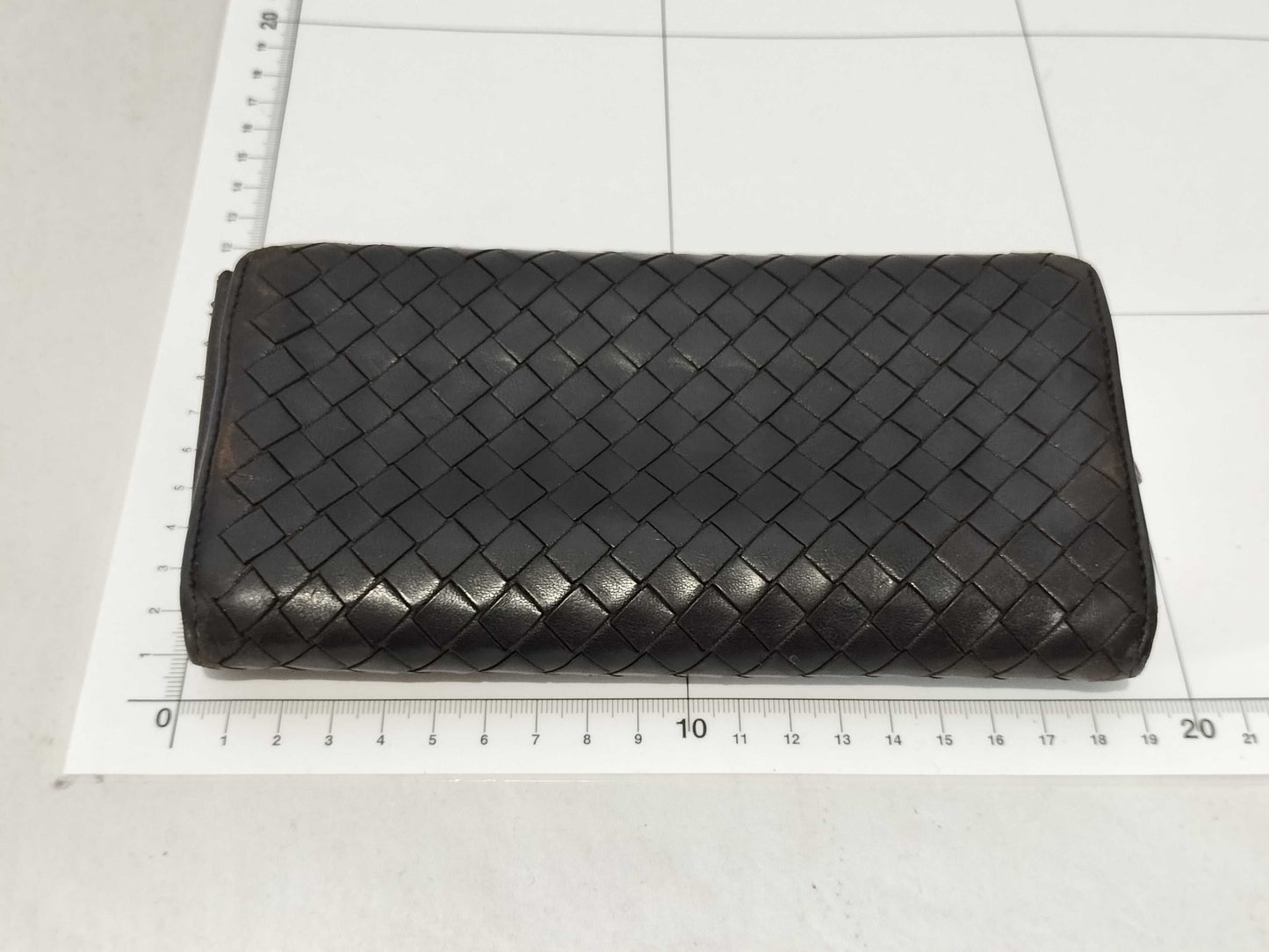 BOTTEGA VENETA Intrecciato Long Wallet
