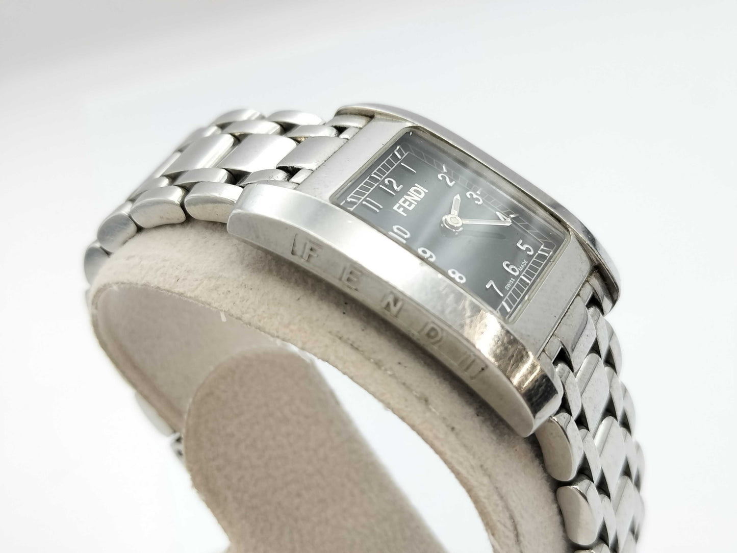 FENDI 7000L-498 Quartz Women's Watch