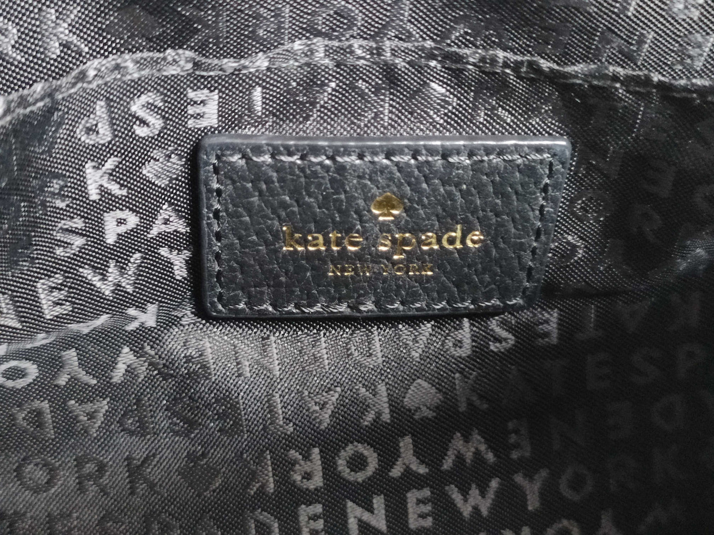 Kate Spade shoulder bag in excellent condition