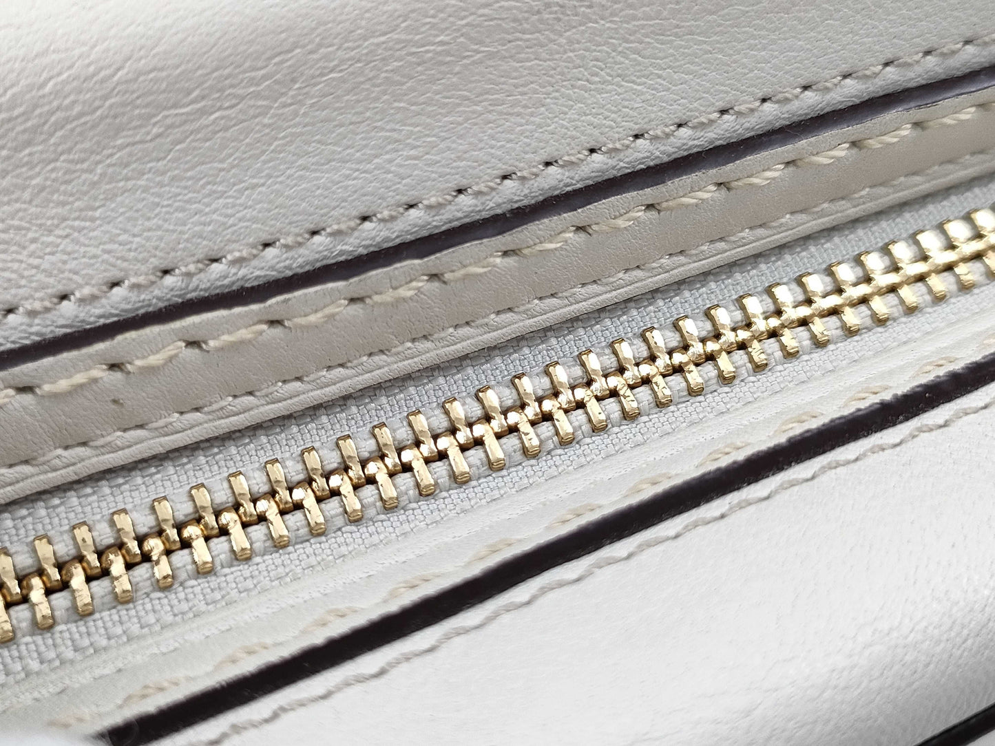 COACH 11547 Handbag Handbag